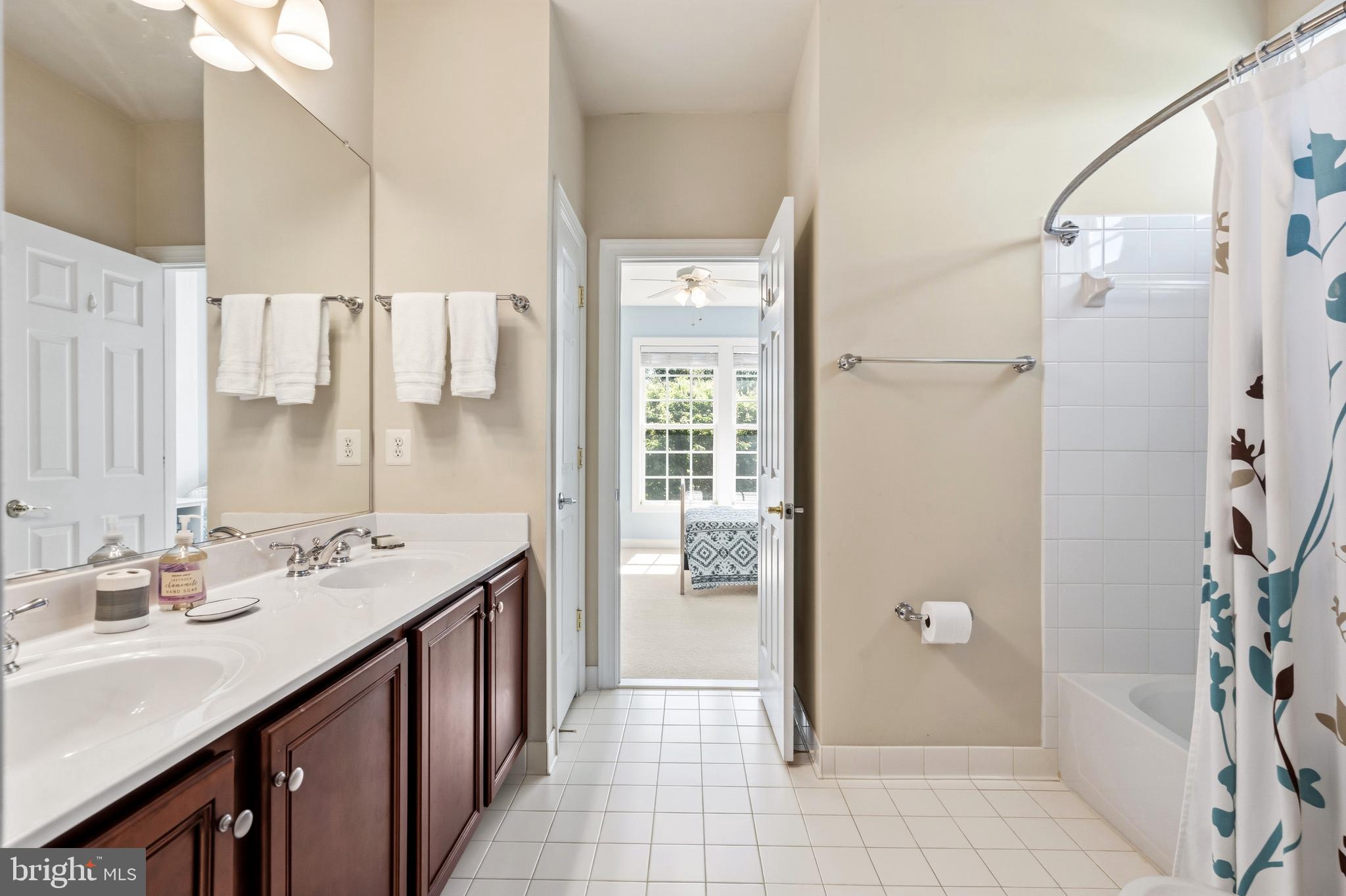 2450 TRANSOM PLACE