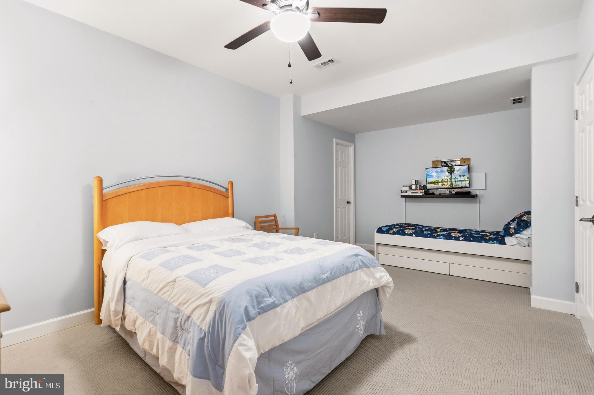 2450 TRANSOM PLACE
