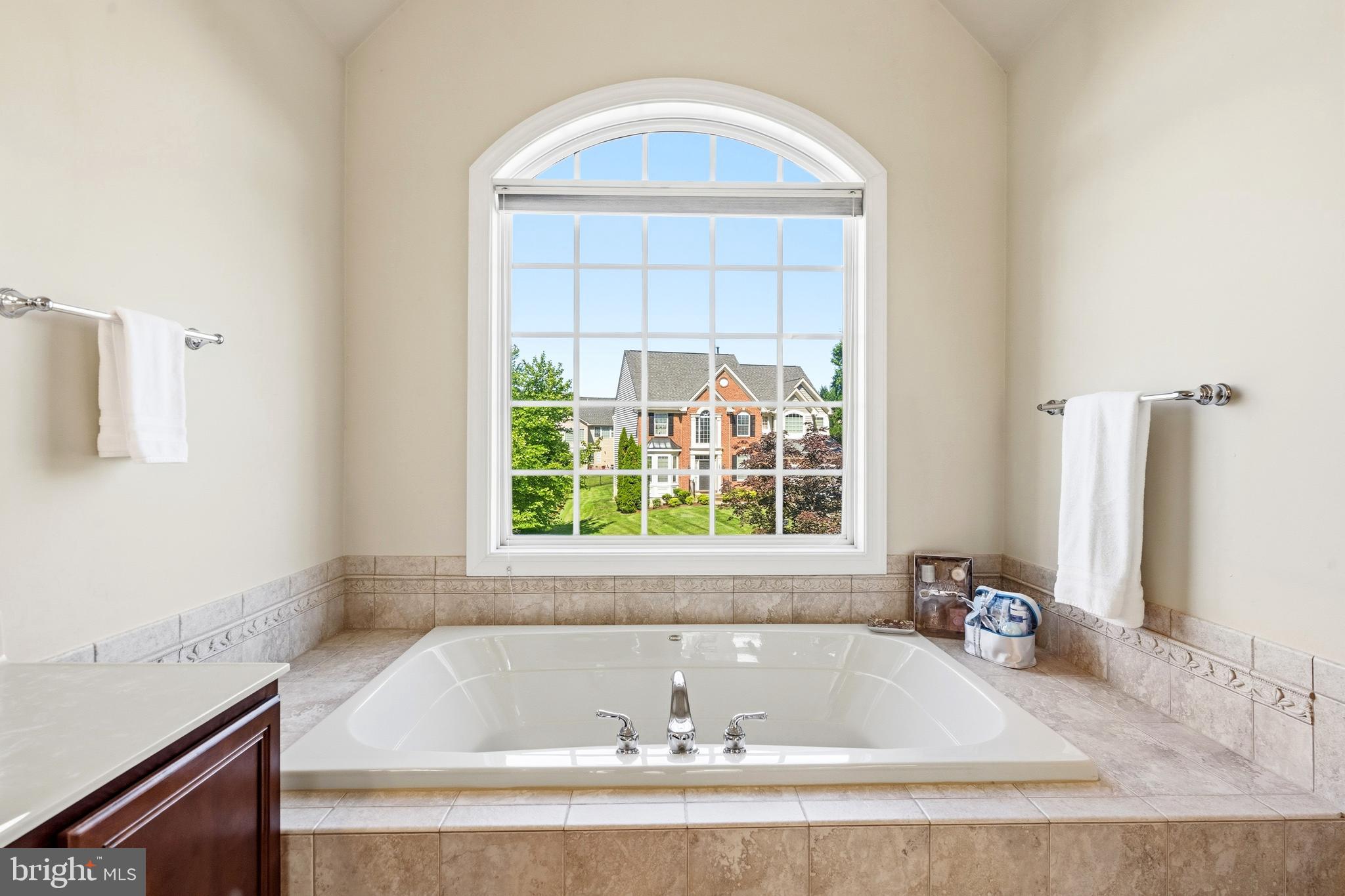2450 TRANSOM PLACE