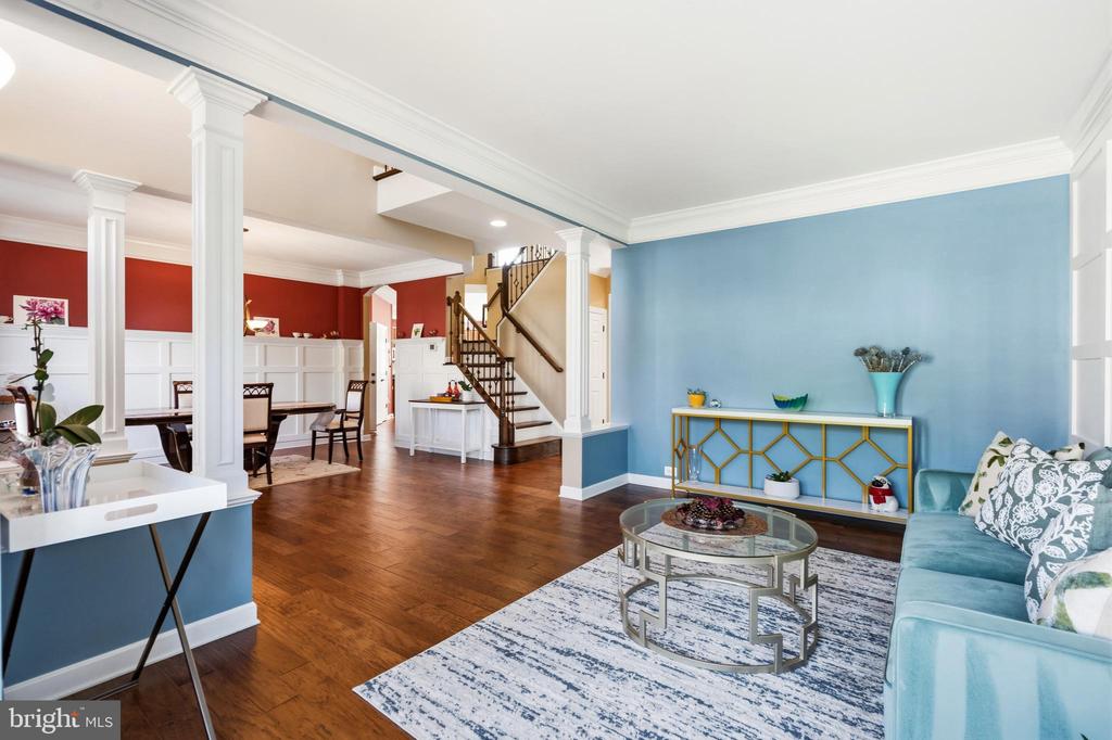 2450 TRANSOM PLACE