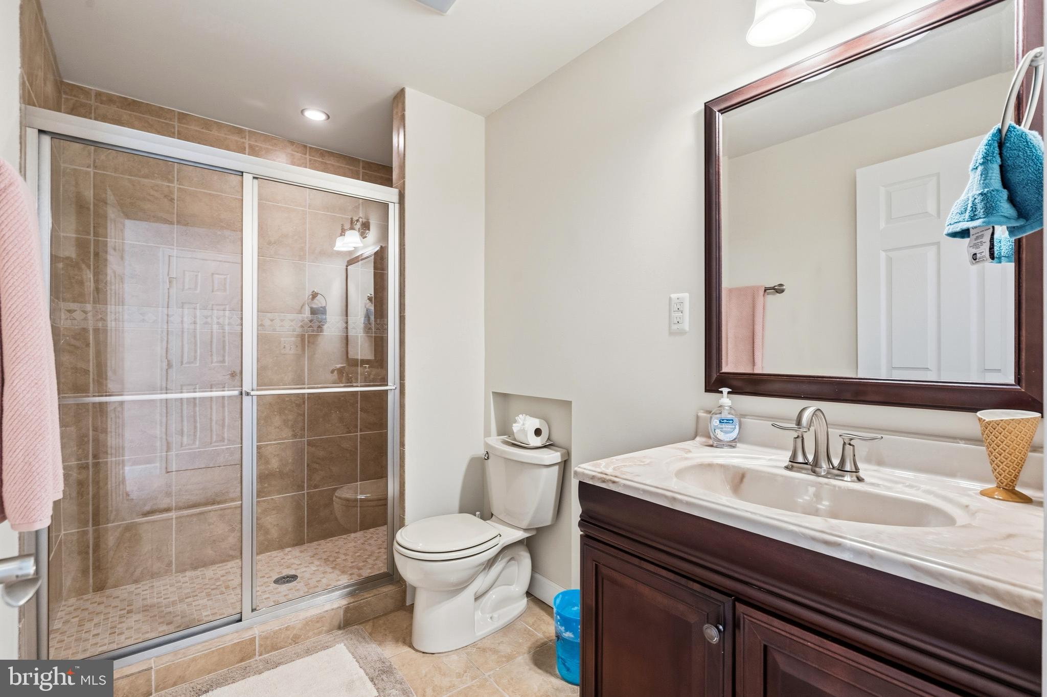 2450 TRANSOM PLACE