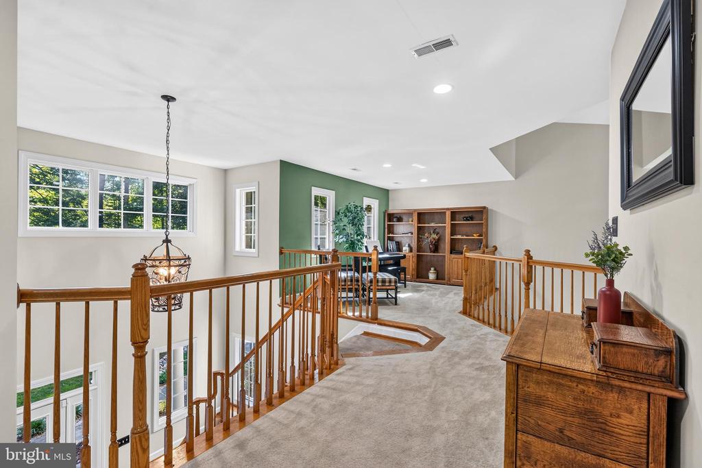 10990 STONEBROOK DRIVE
