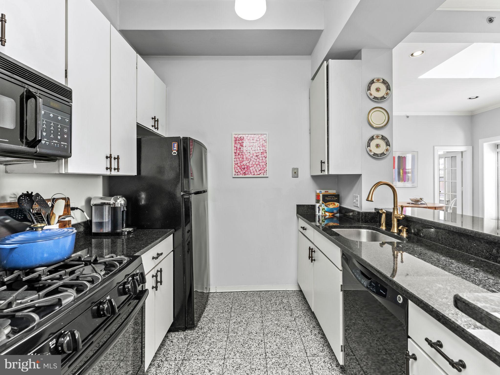 1807 CALIFORNIA STREET NW 303