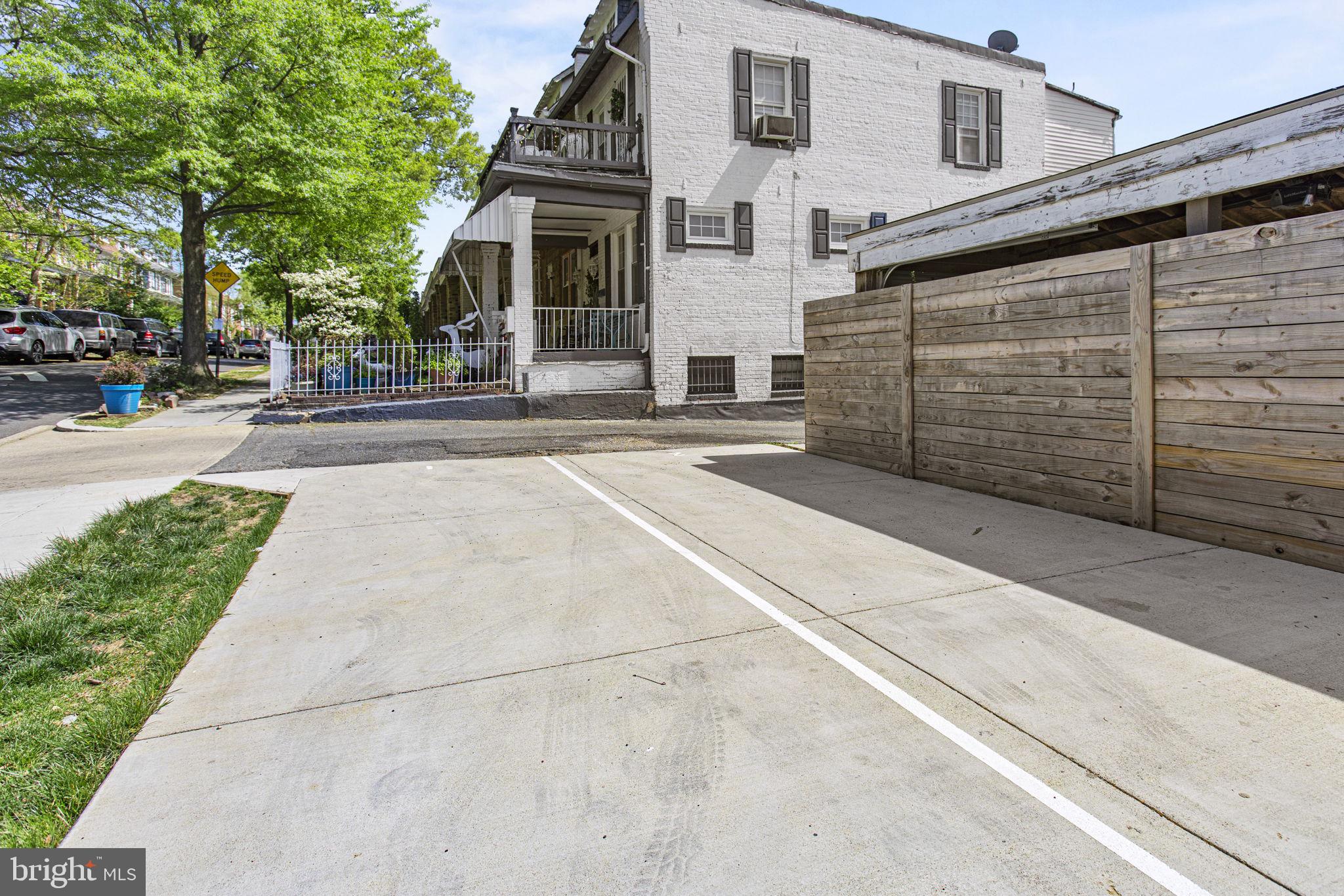 1417 MONTELLO AVENUE NE 1