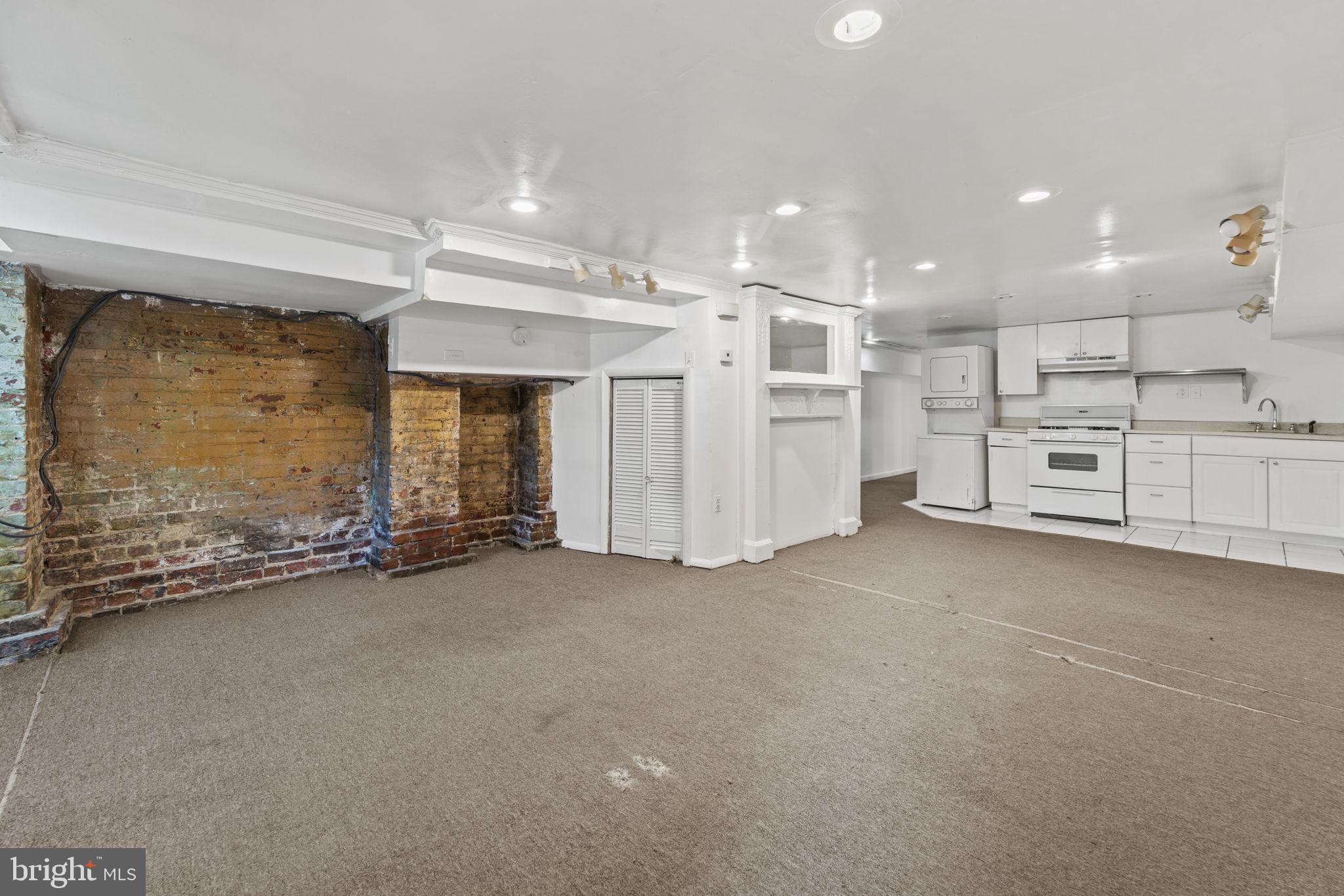 1256 COLUMBIA ROAD NW