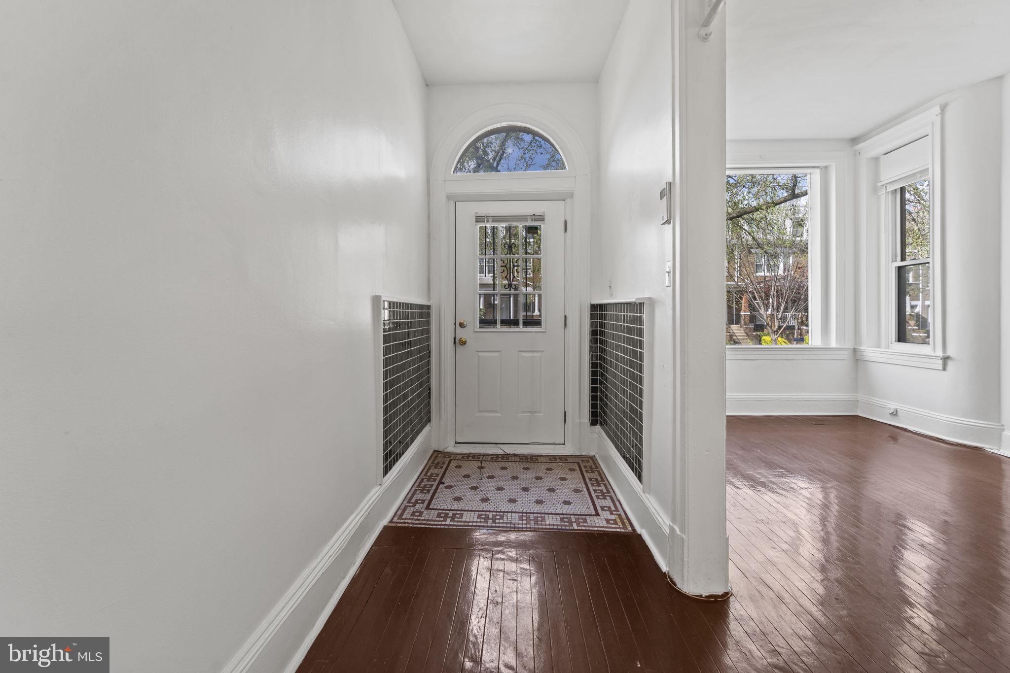 1256 COLUMBIA ROAD NW