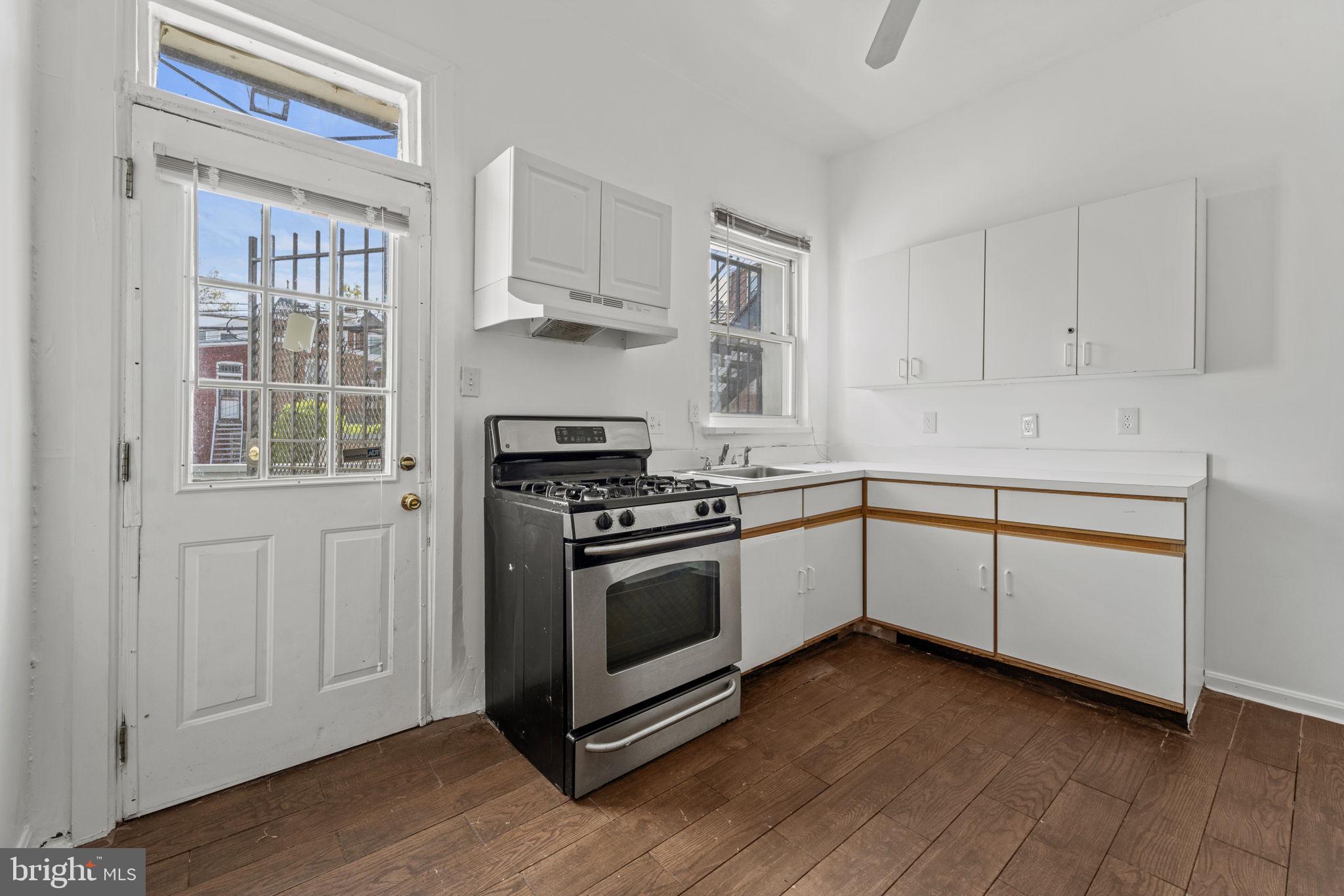 1256 COLUMBIA ROAD NW