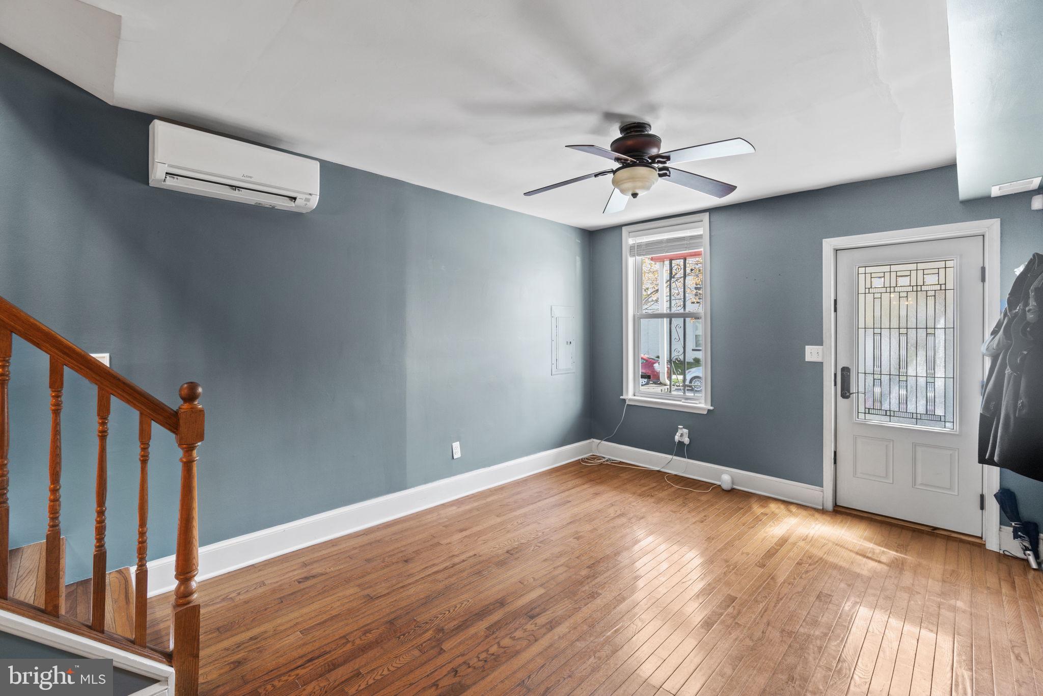107 16TH STREET SE