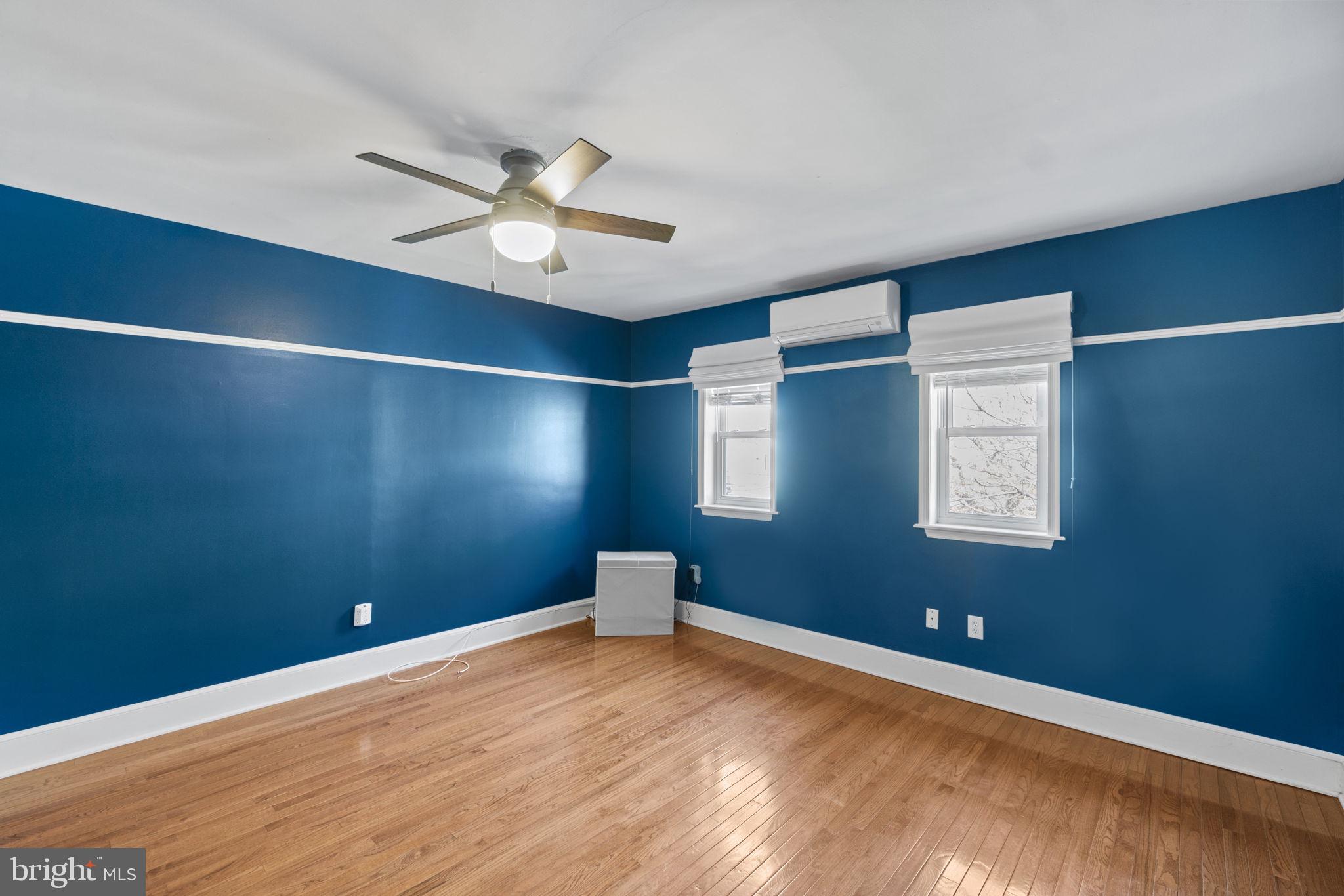 107 16TH STREET SE