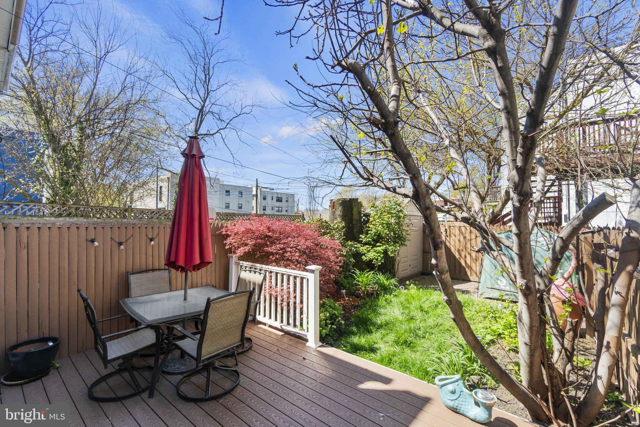 107 16TH STREET SE