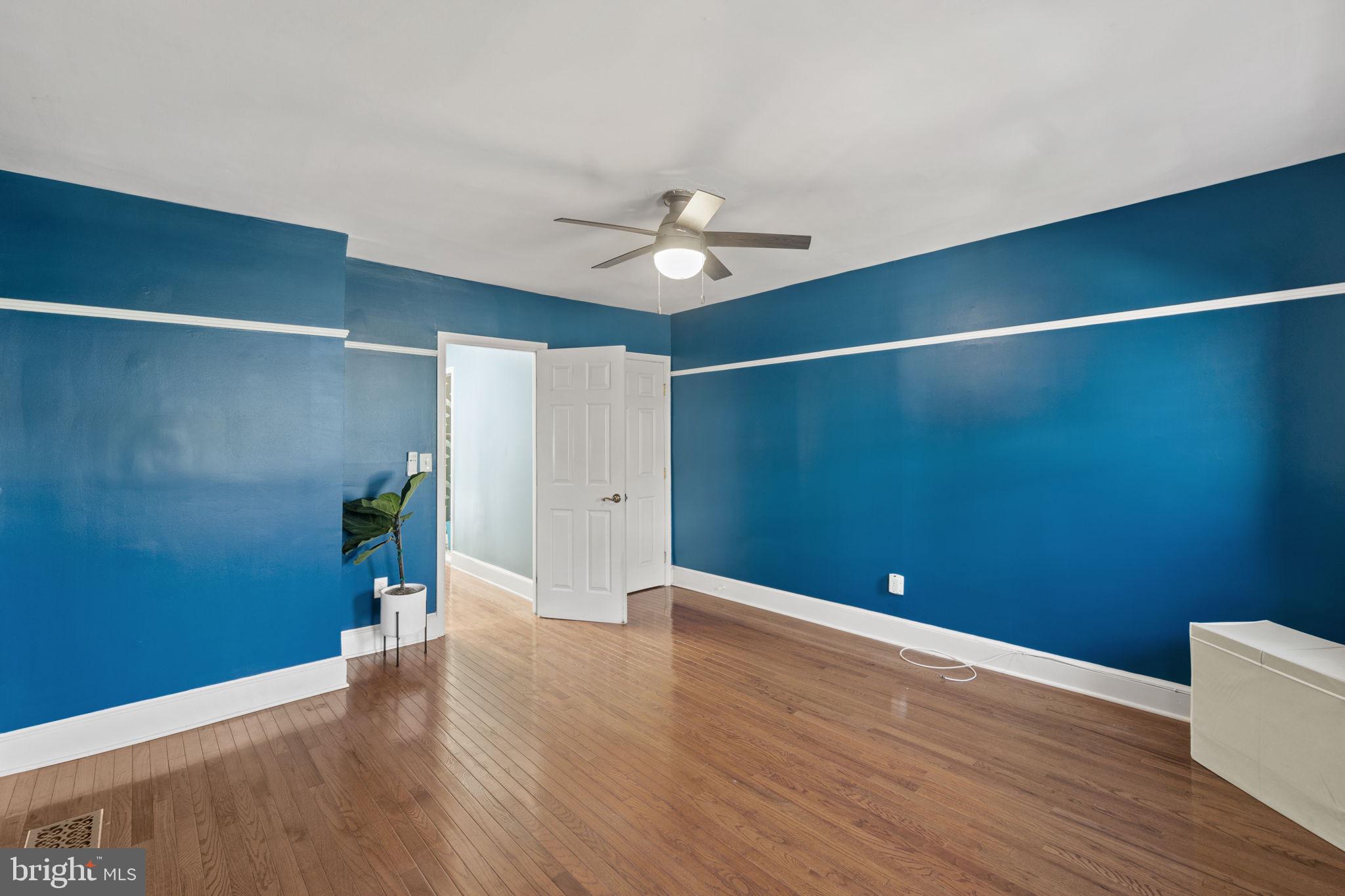 107 16TH STREET SE