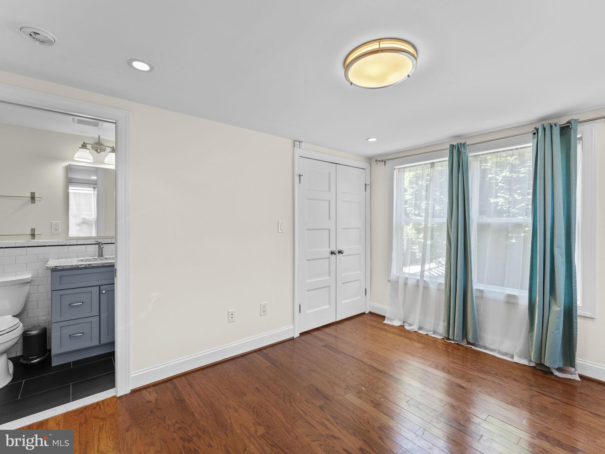 815 8TH STREET NE 2