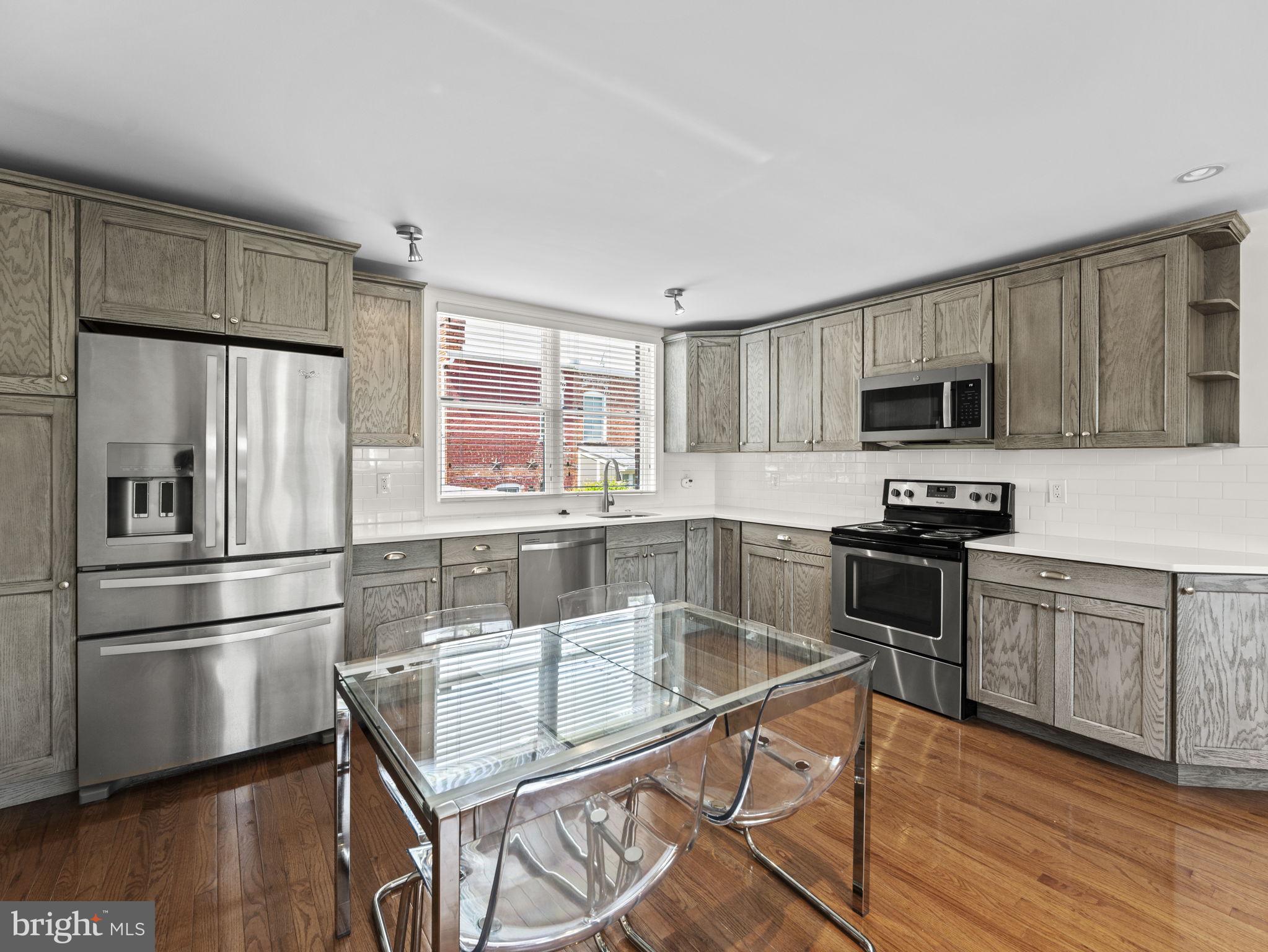 815 8TH STREET NE 2
