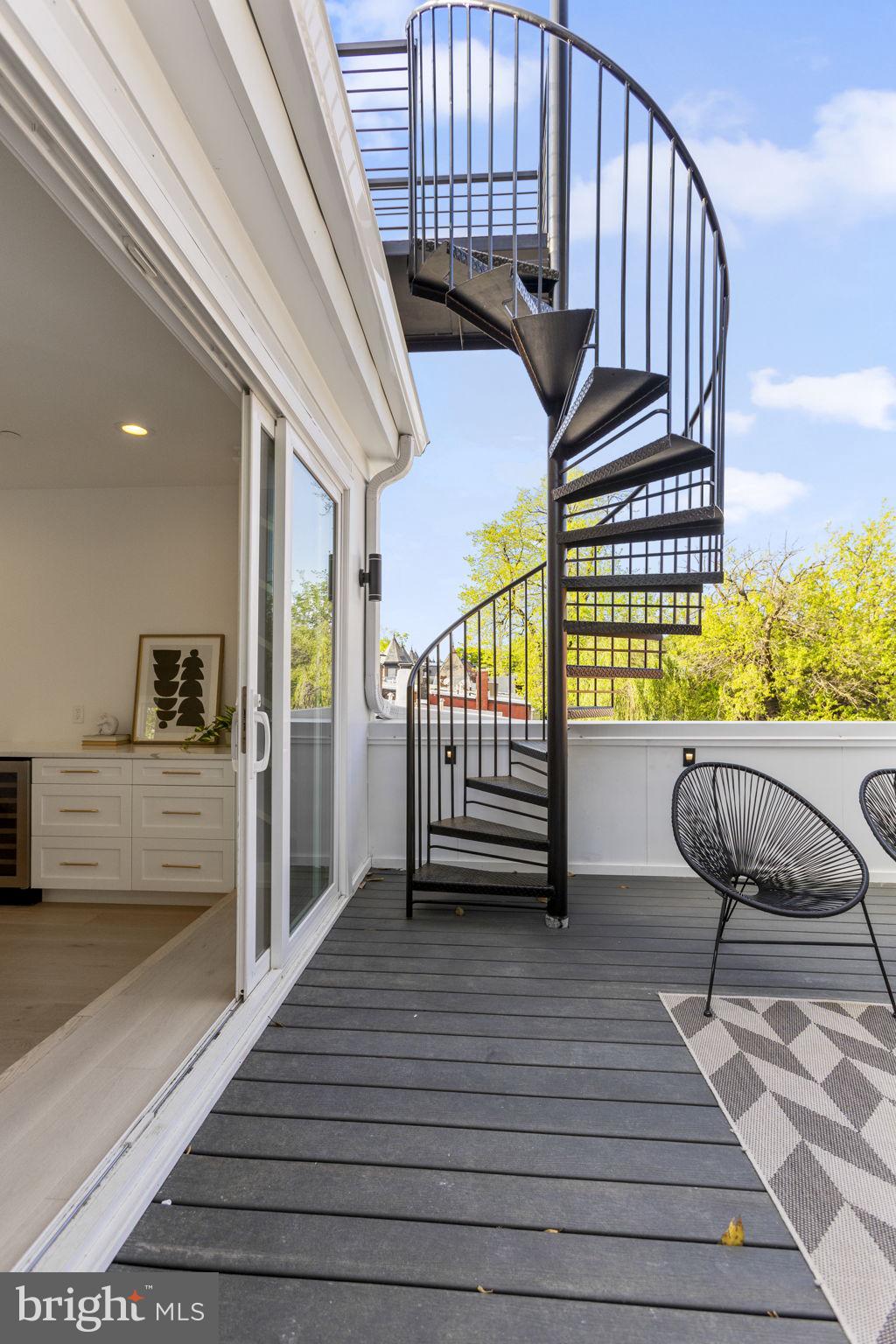 1825 N CAPITOL STREET NE 2