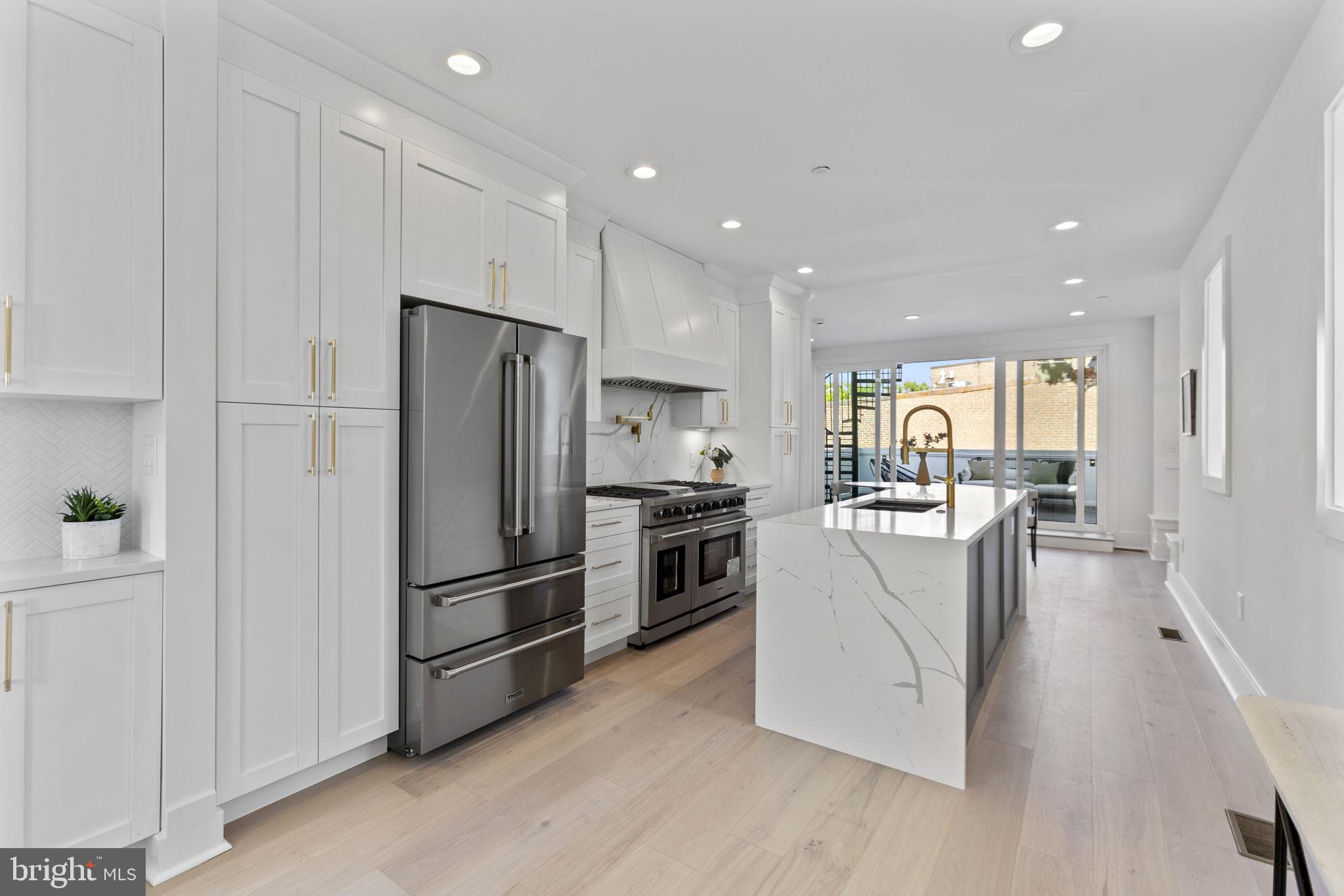 1825 N CAPITOL STREET NE 2