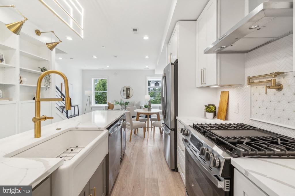 163 U STREET NE 2