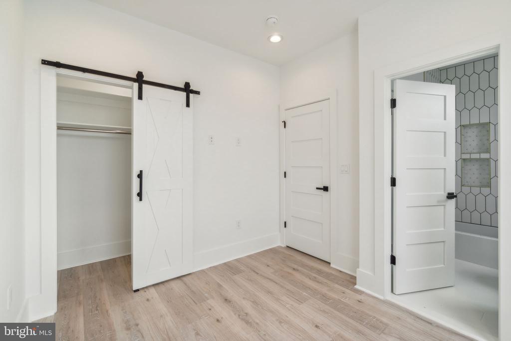 163 U STREET NE 2