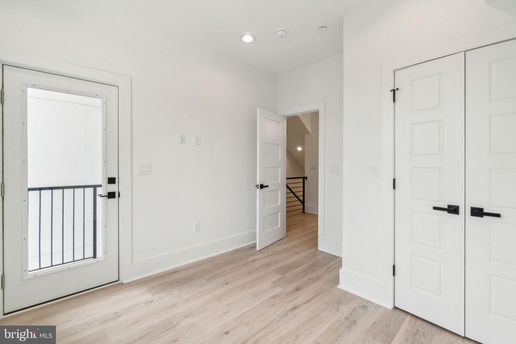 163 U STREET NE 2