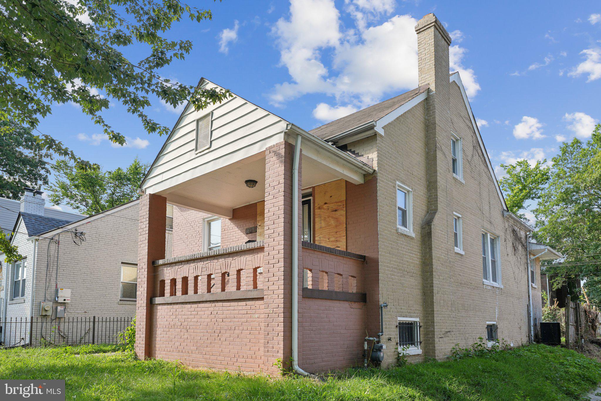 515 LEBAUM STREET SE