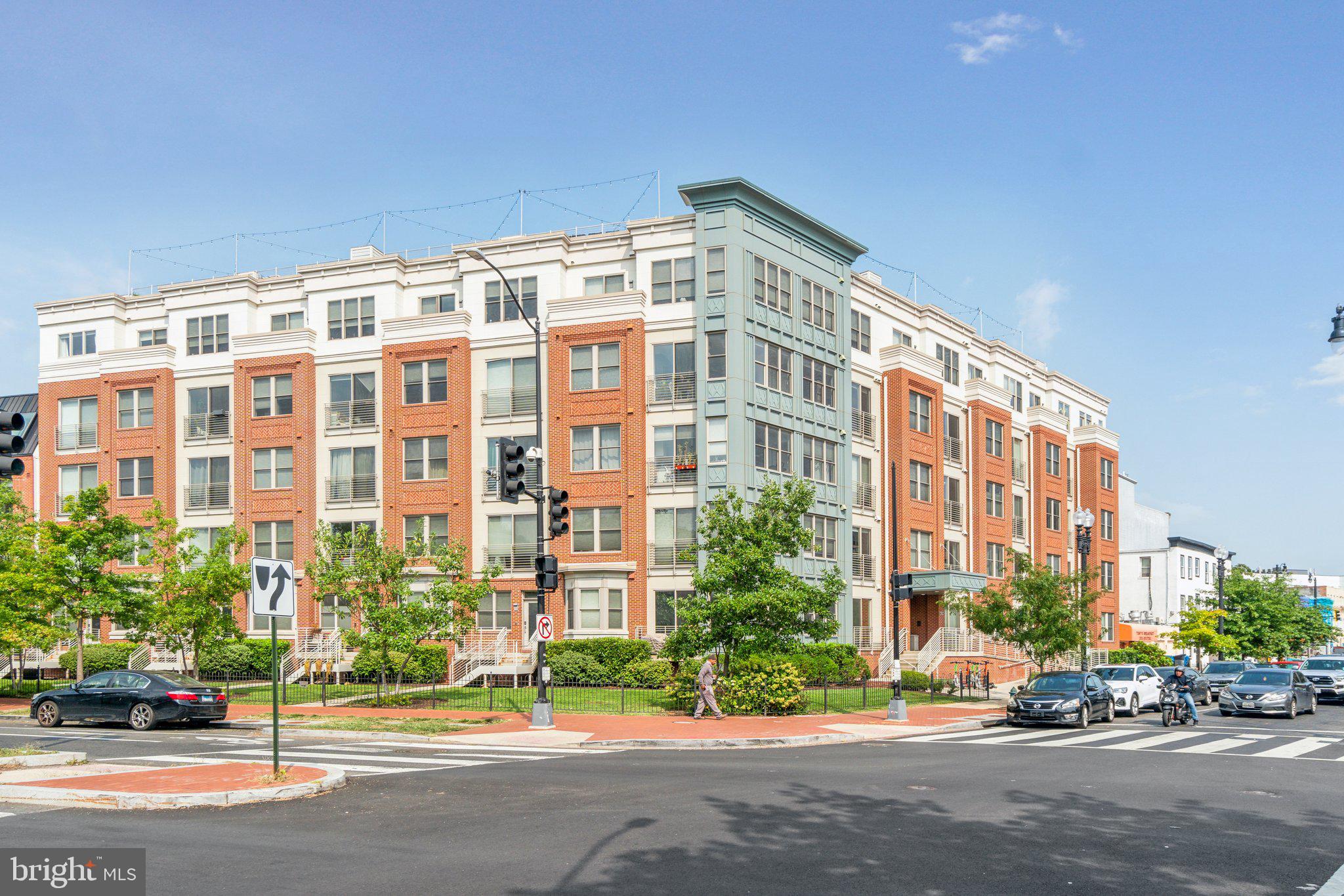 1350 MARYLAND AVENUE NE 412