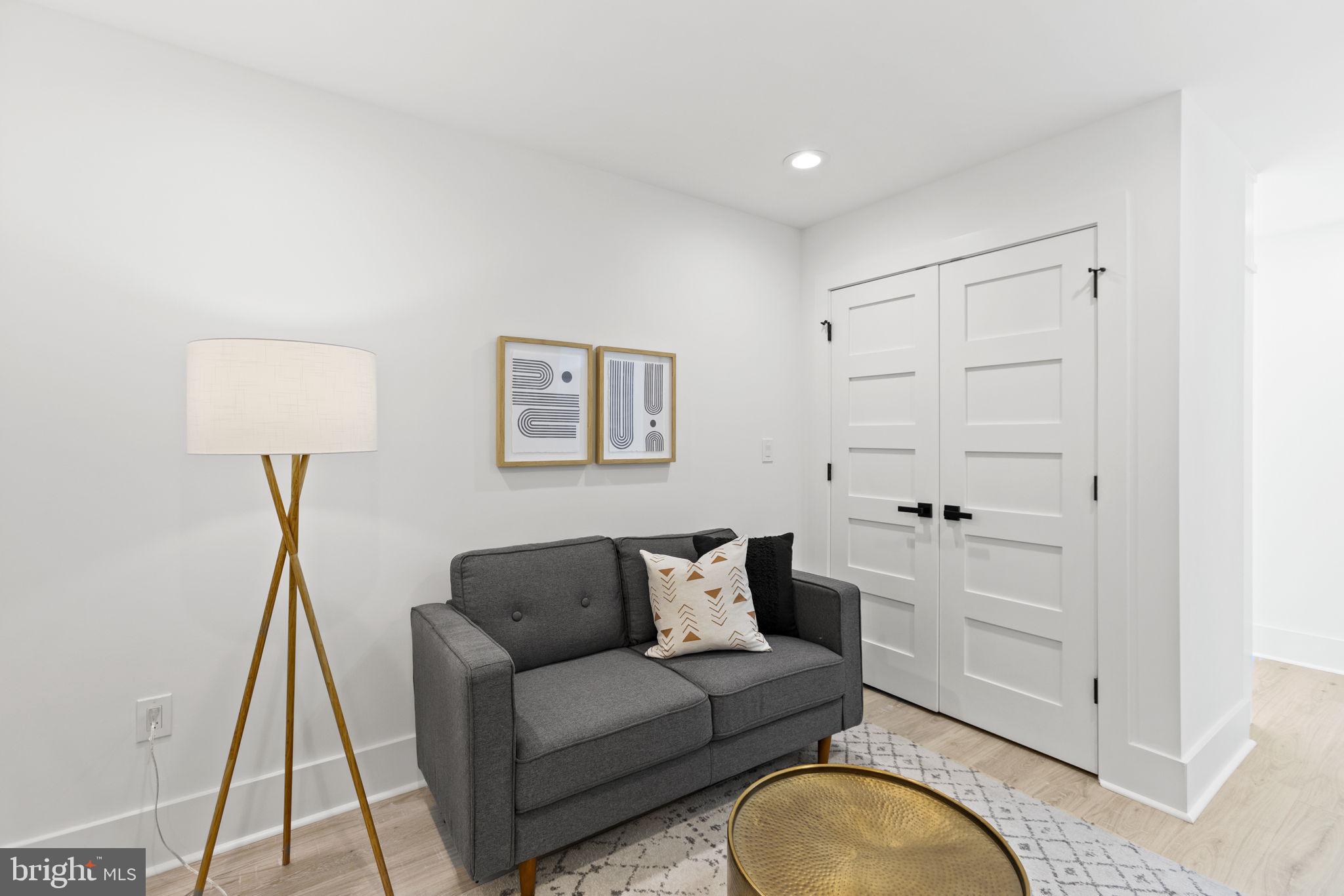 1825 N CAPITOL STREET NE 1