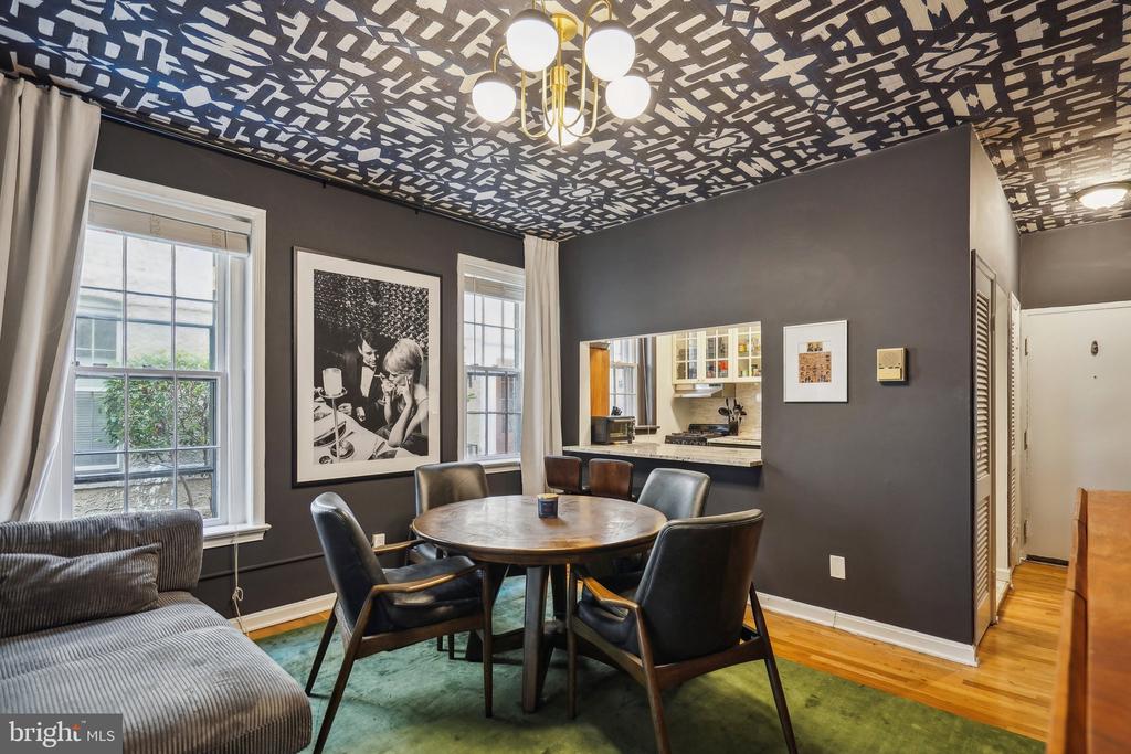115 E ST SE 101