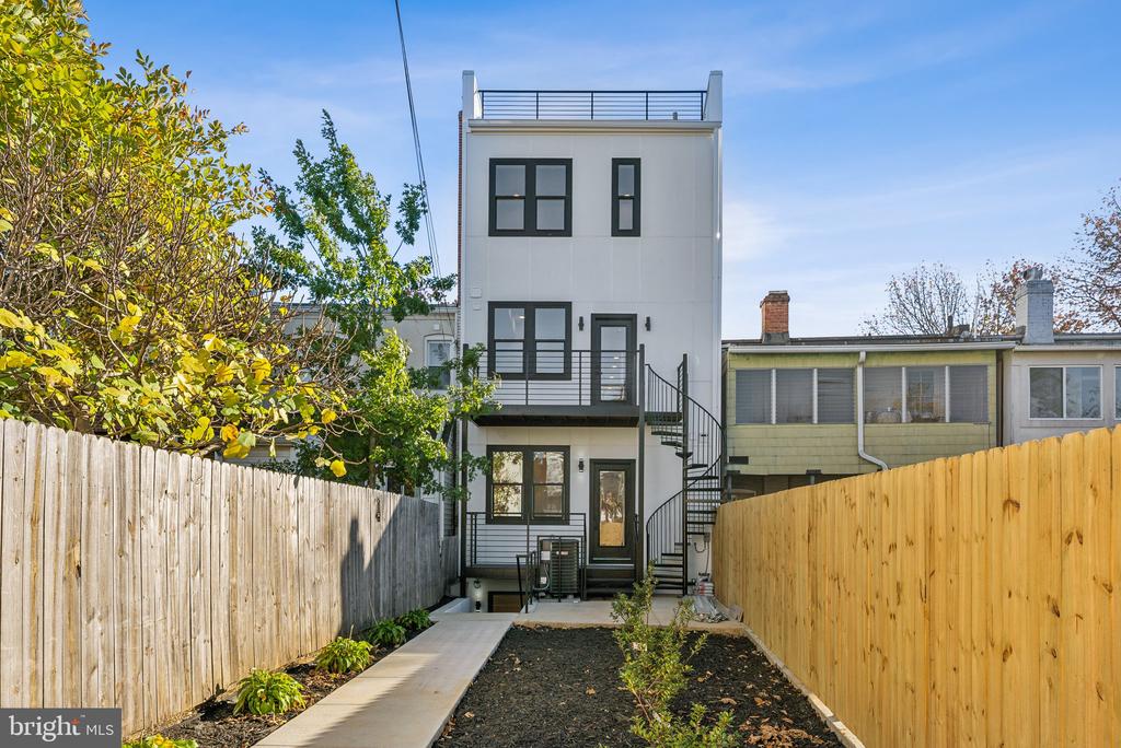 541 IRVING STREET NW 1