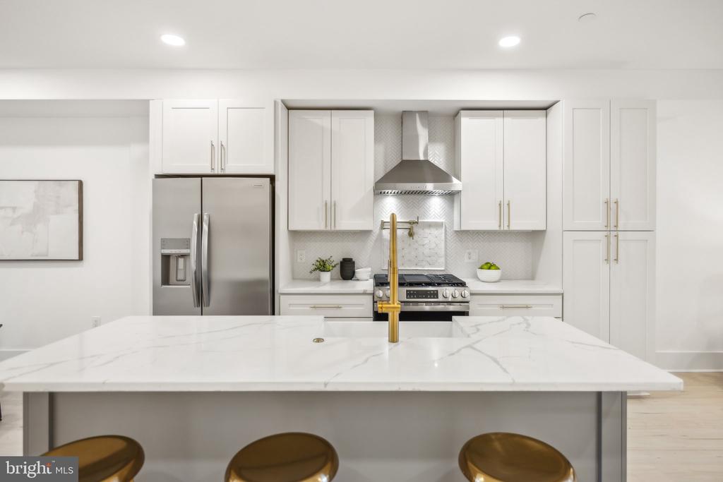 3601 10TH STREET NW 1