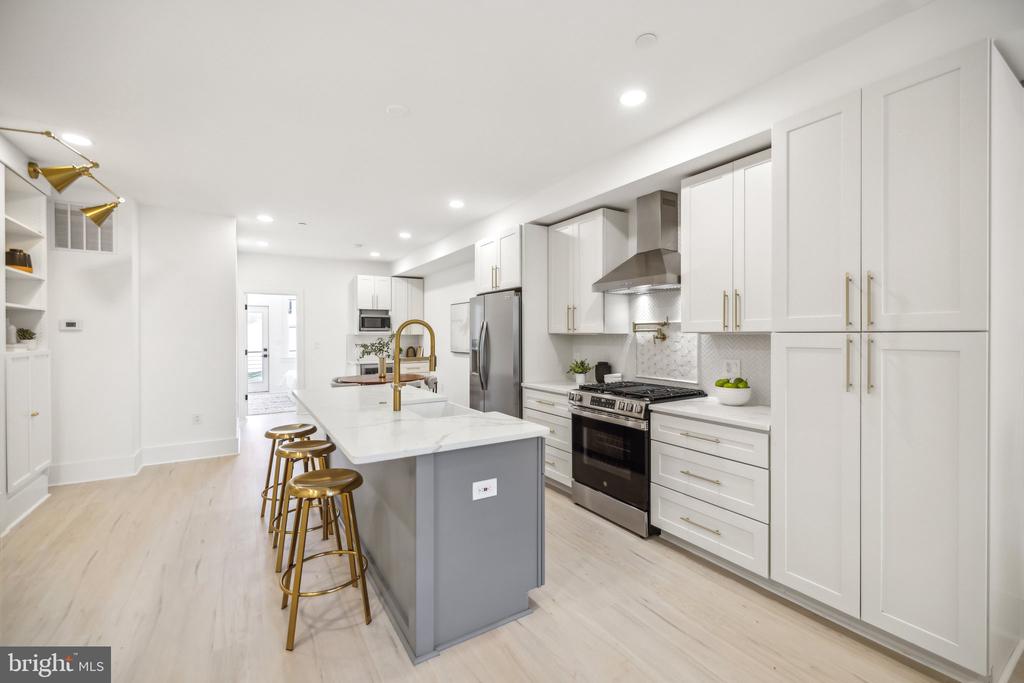 3601 10TH STREET NW 1