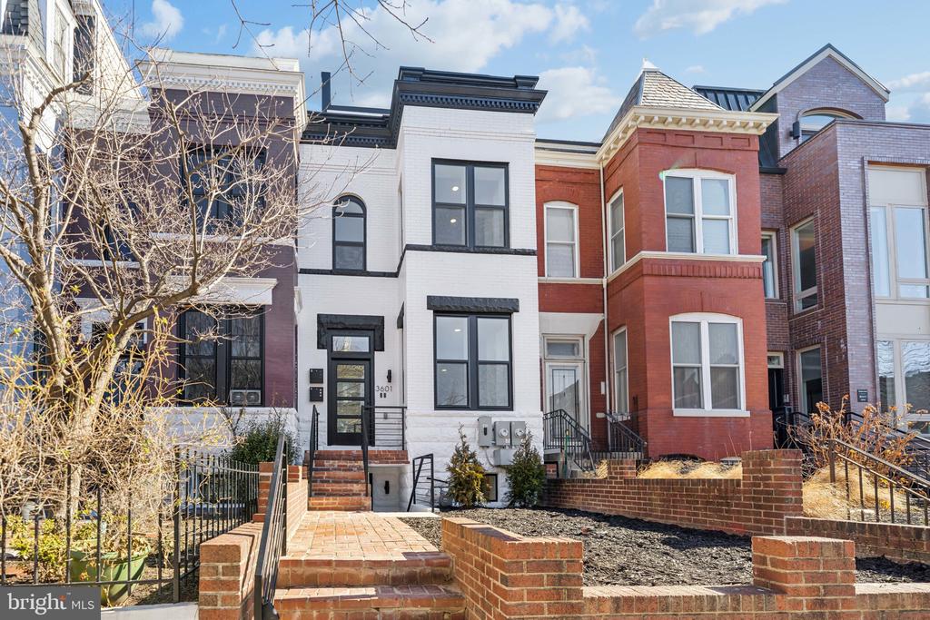 3601 10TH STREET NW 2