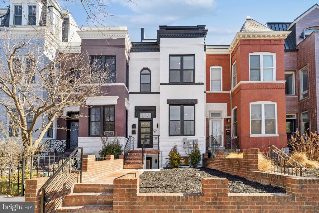 3601 10TH STREET NW 2