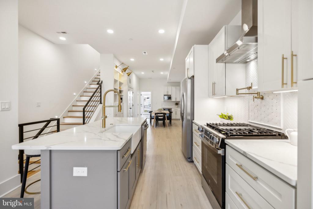 3601 10TH STREET NW 2