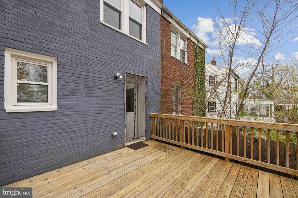 5430 C STREET SE