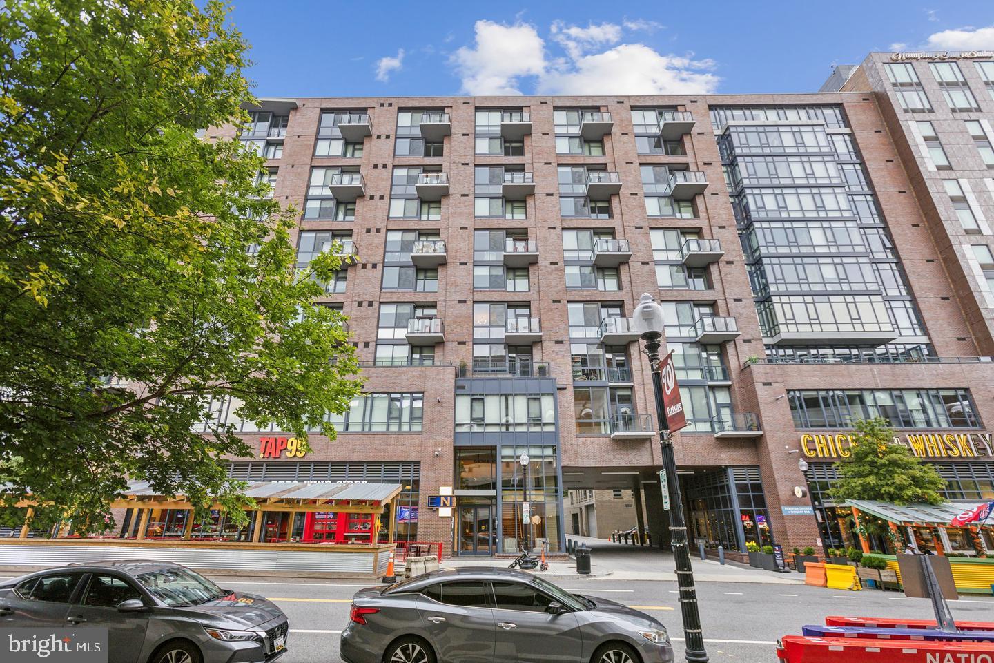 70 N STREET SE N405