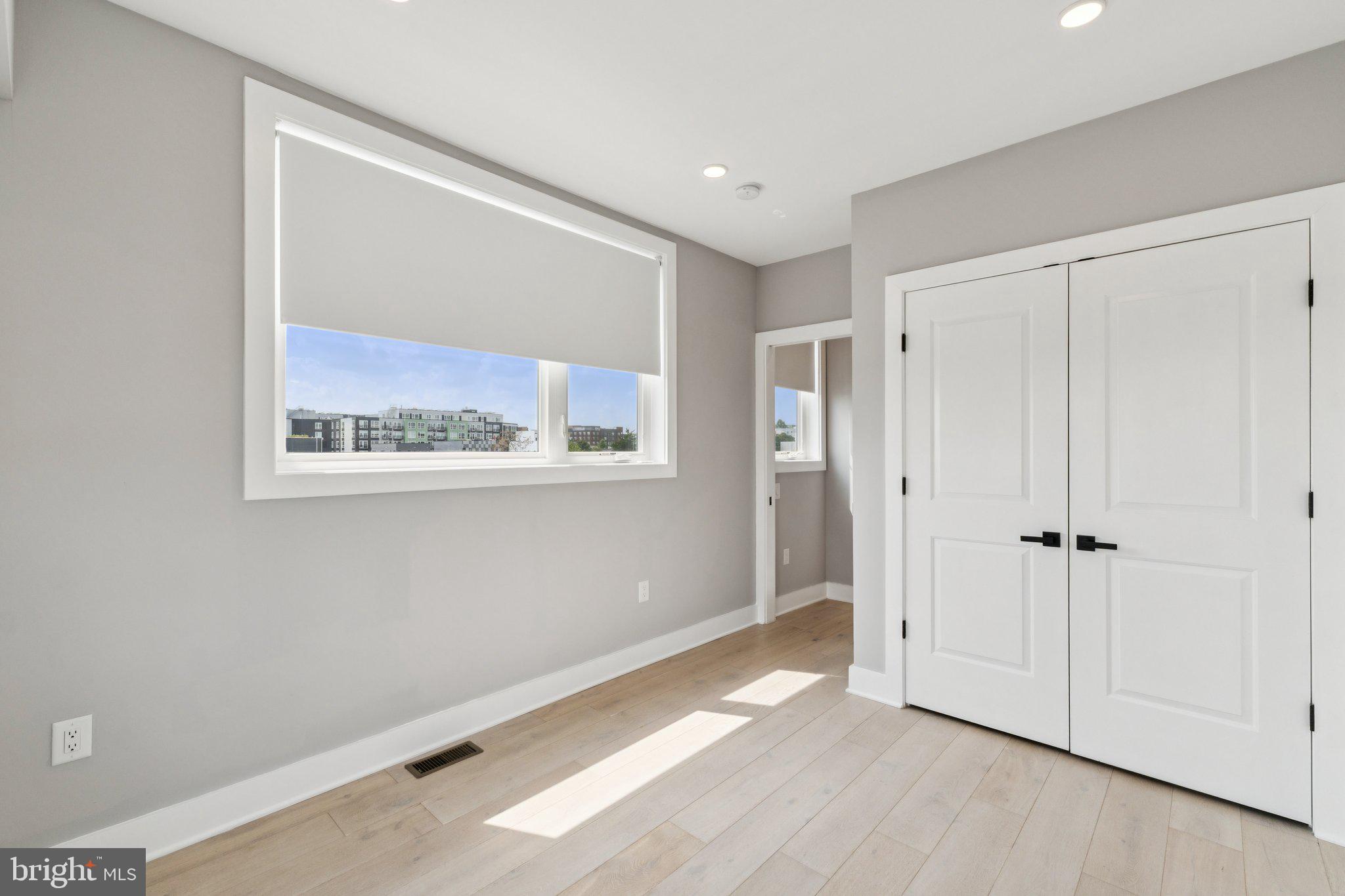 1915 H STREET NE PH2