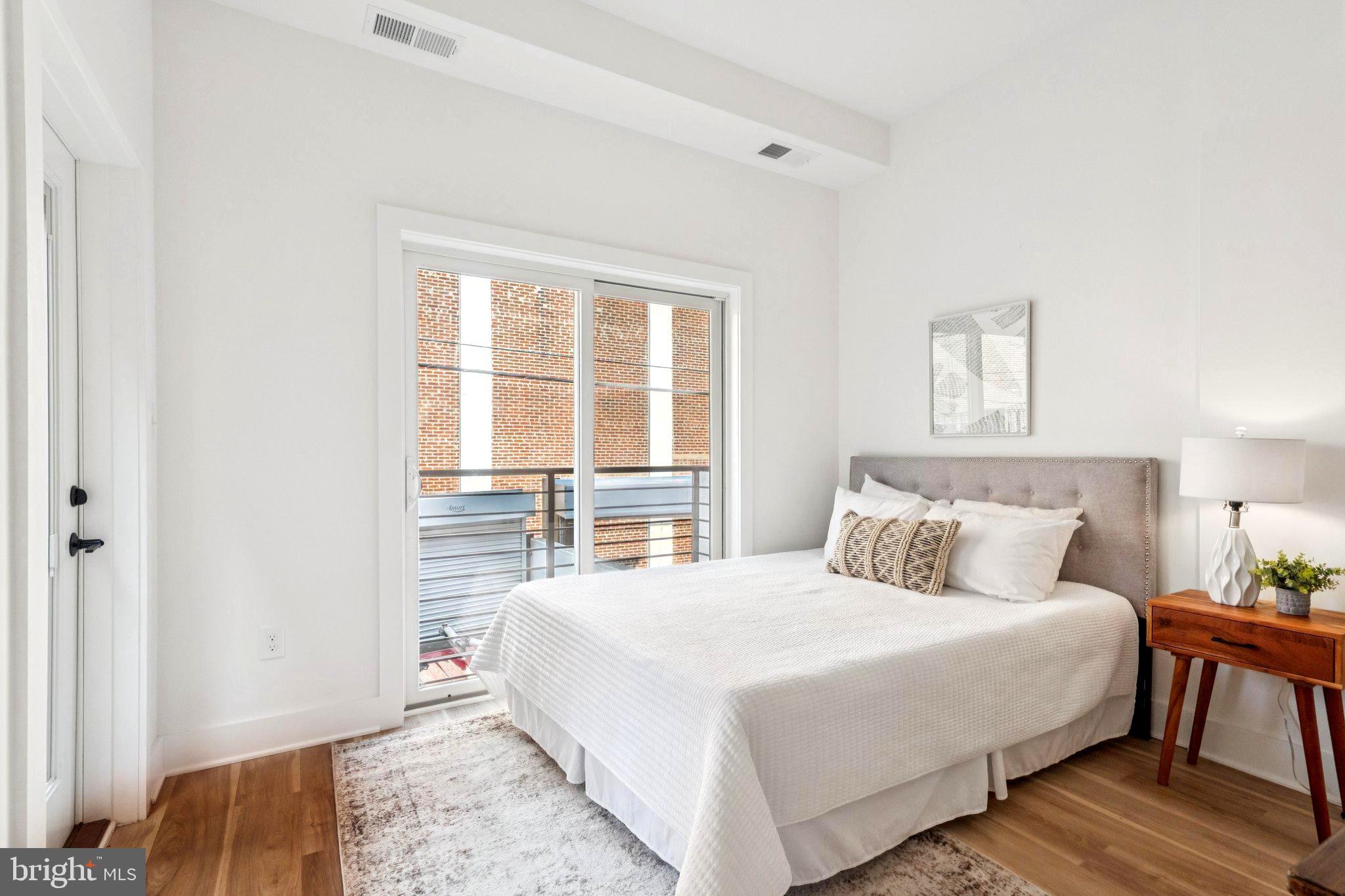 2015 13TH STREET NW 2