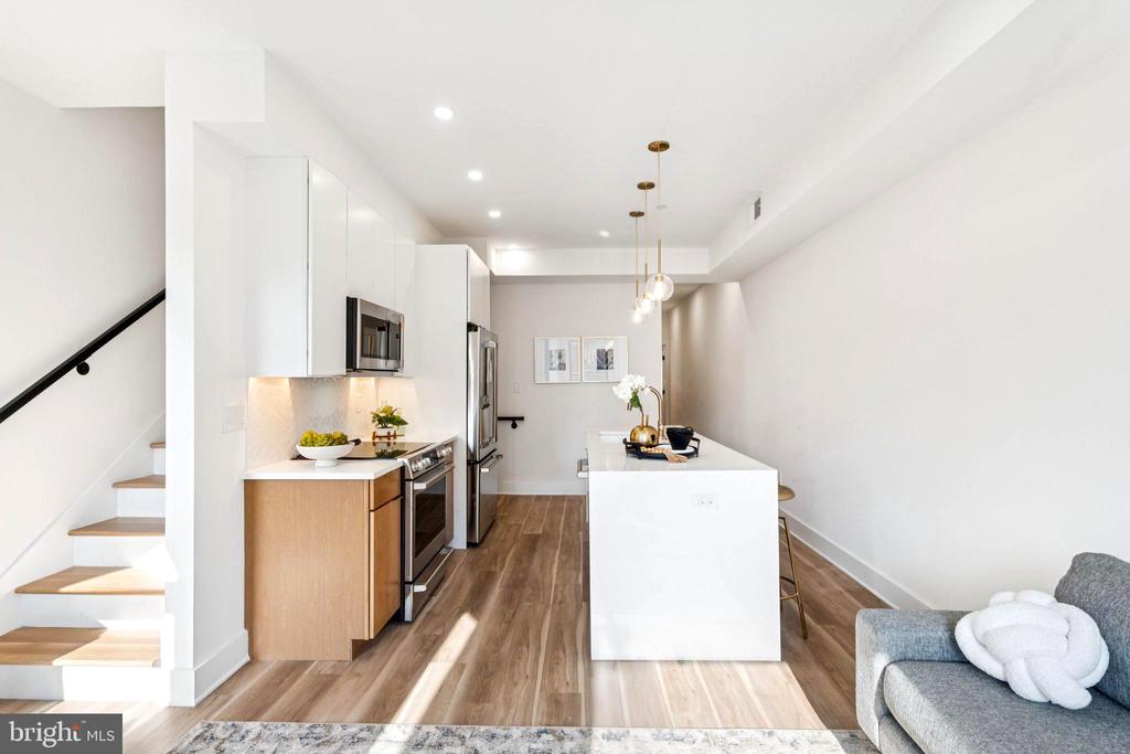 2015 13TH STREET NW 3