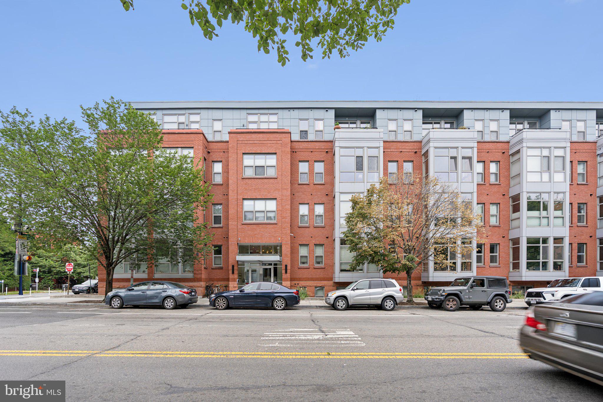 900 11TH STREET SE 106