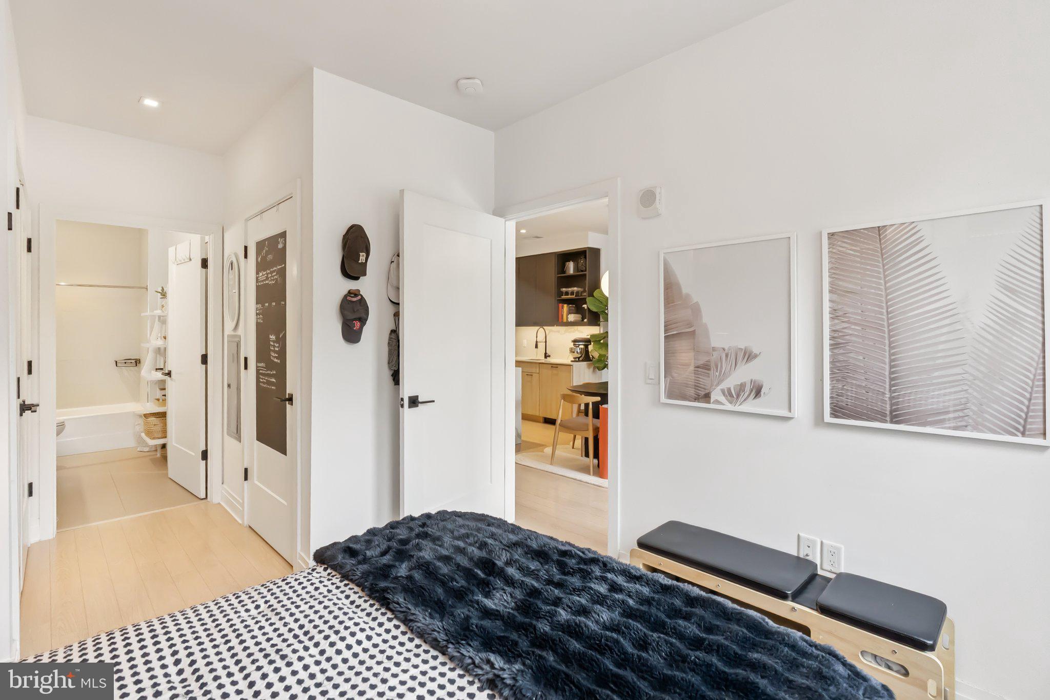 900 11TH STREET SE 106