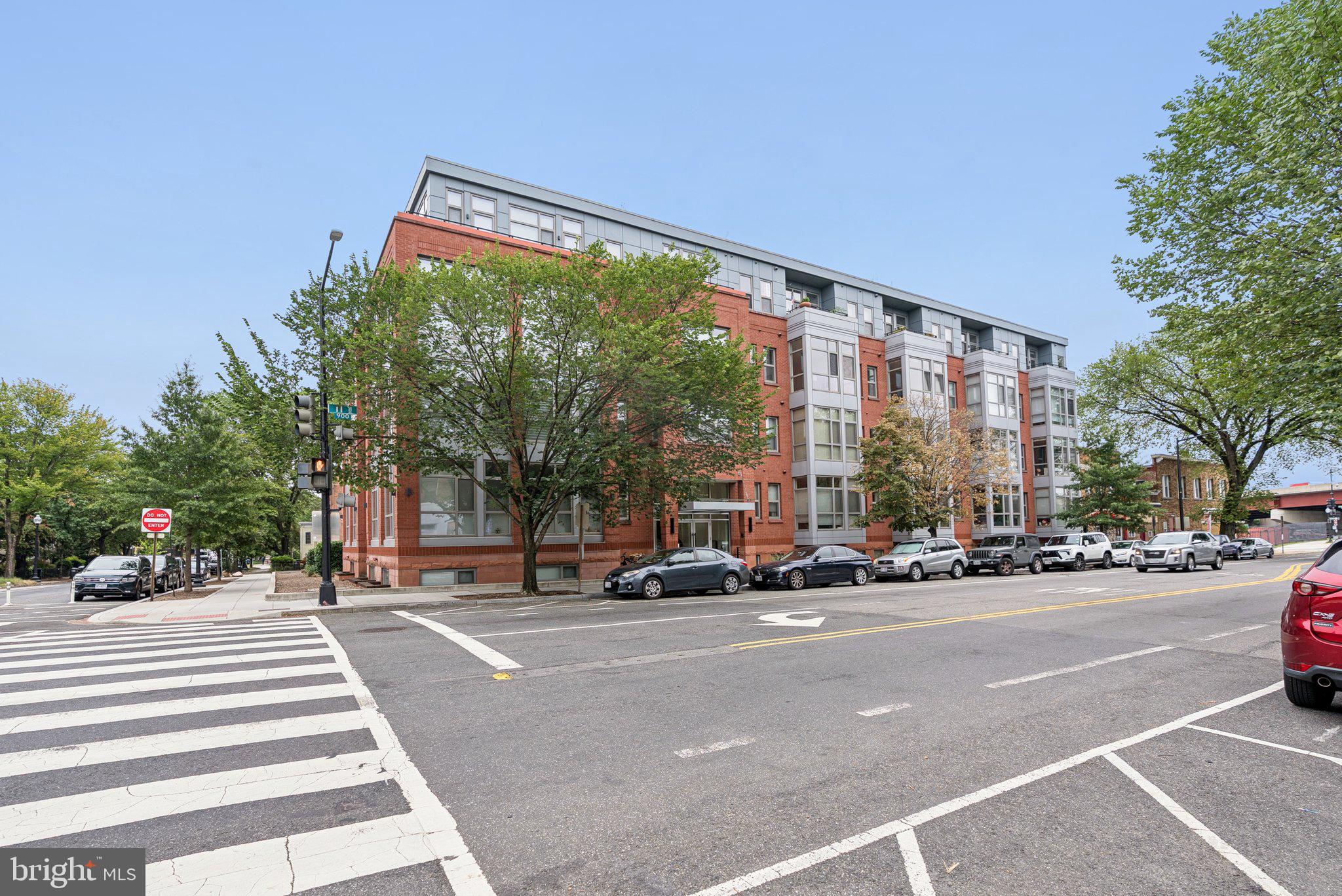 900 11TH STREET SE 106