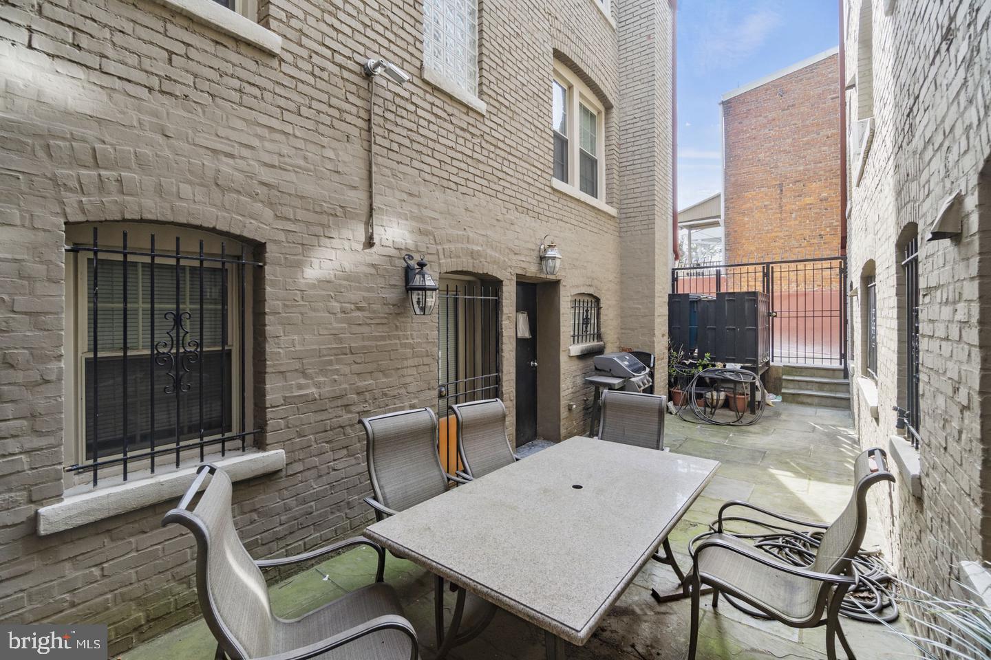 410 15TH STREET NE 13