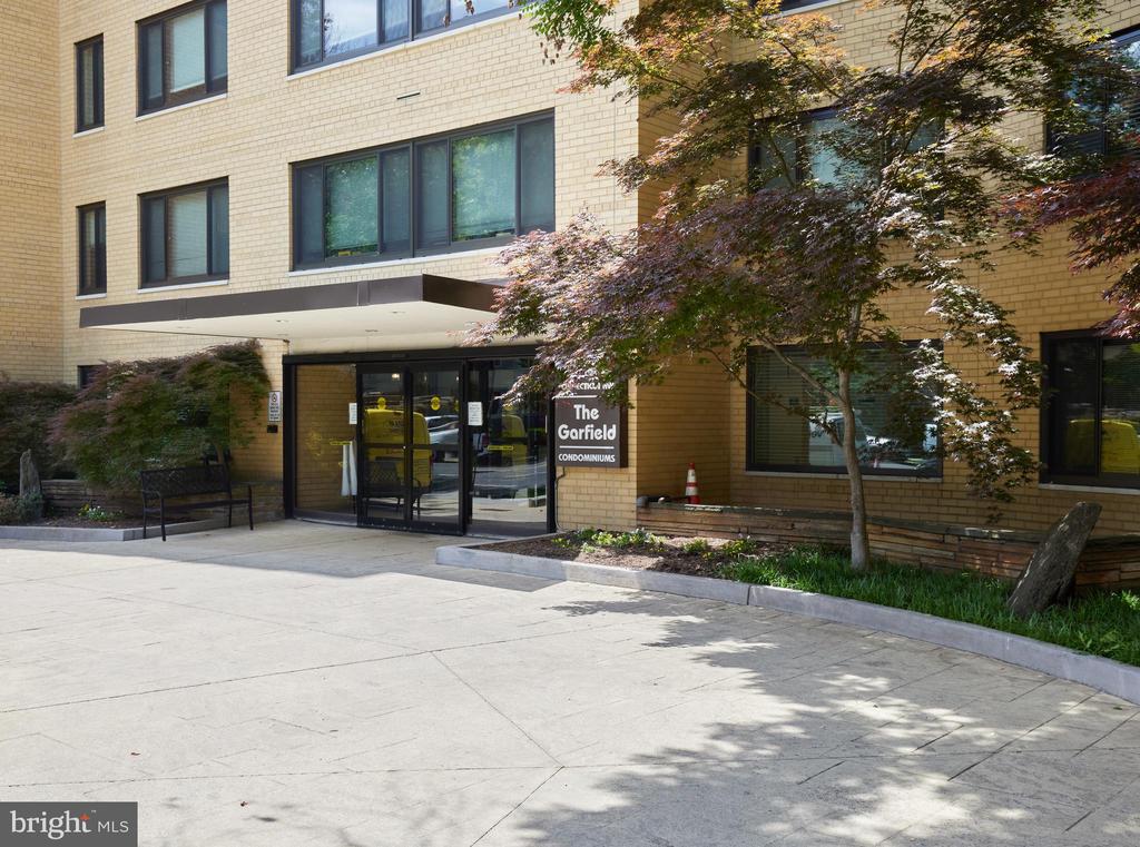 5410 CONNECTICUT AVENUE NW 307