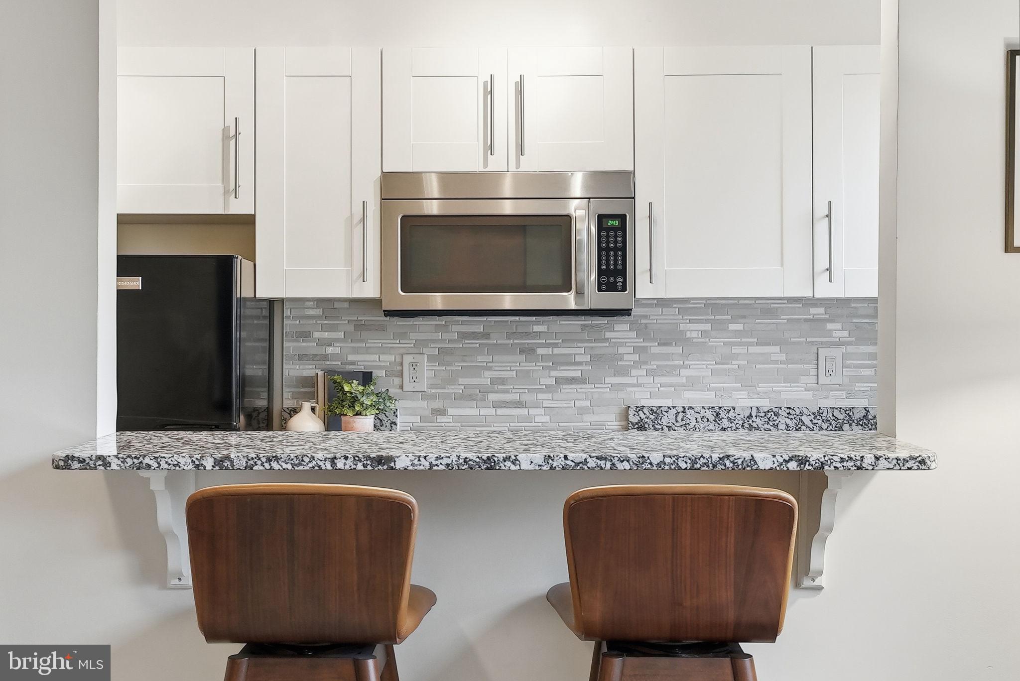 18 9TH STREET NE 305