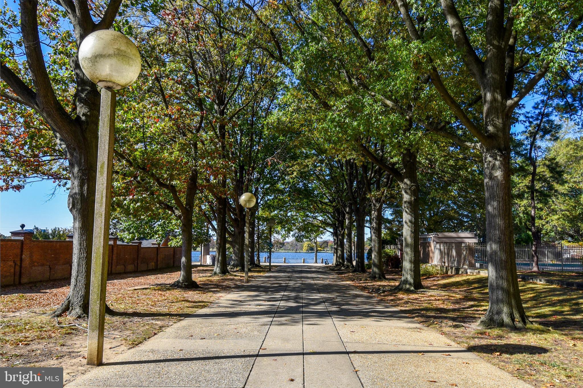 1435 4TH STREET SW B108