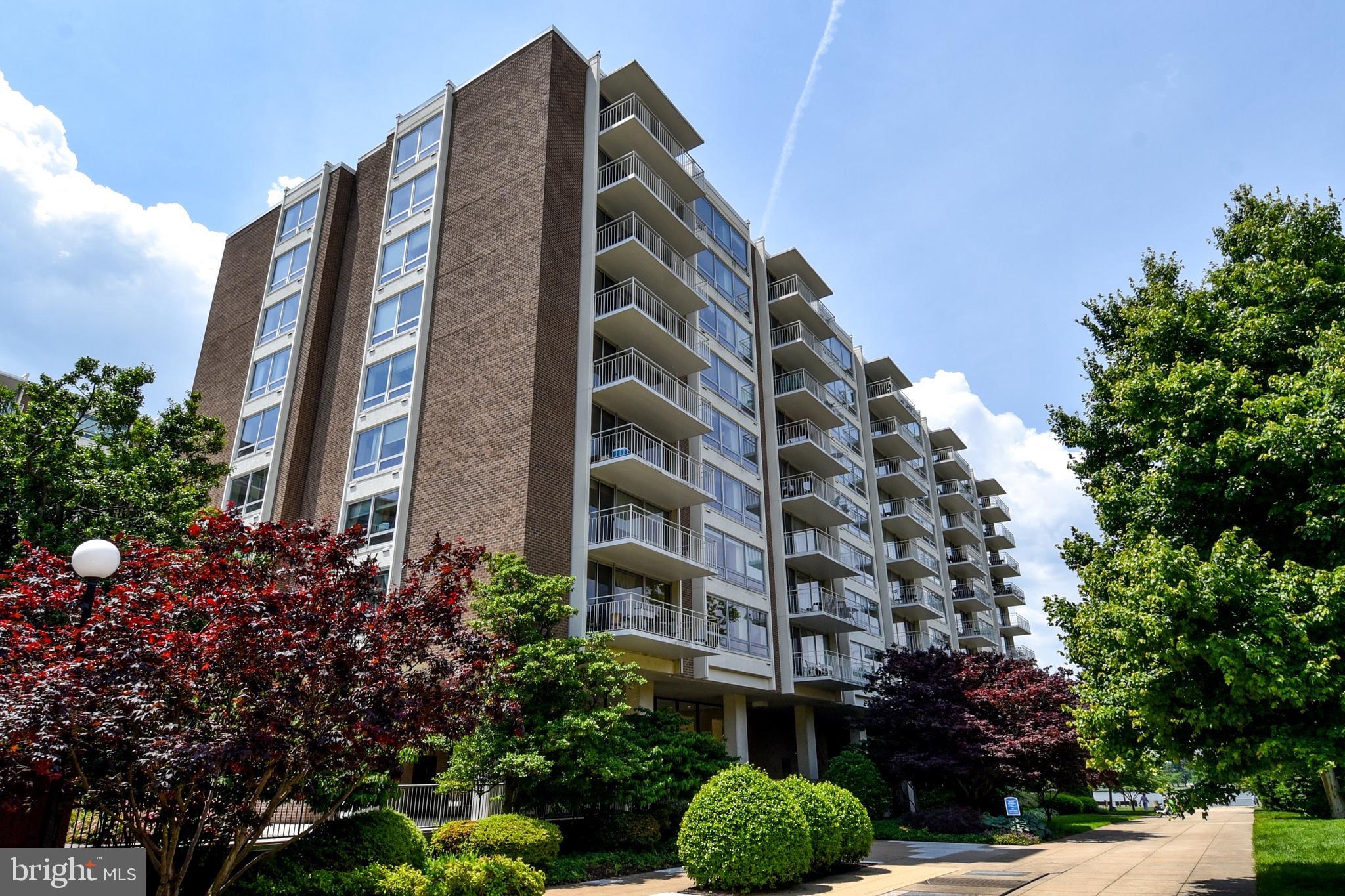 1435 4TH STREET SW B108