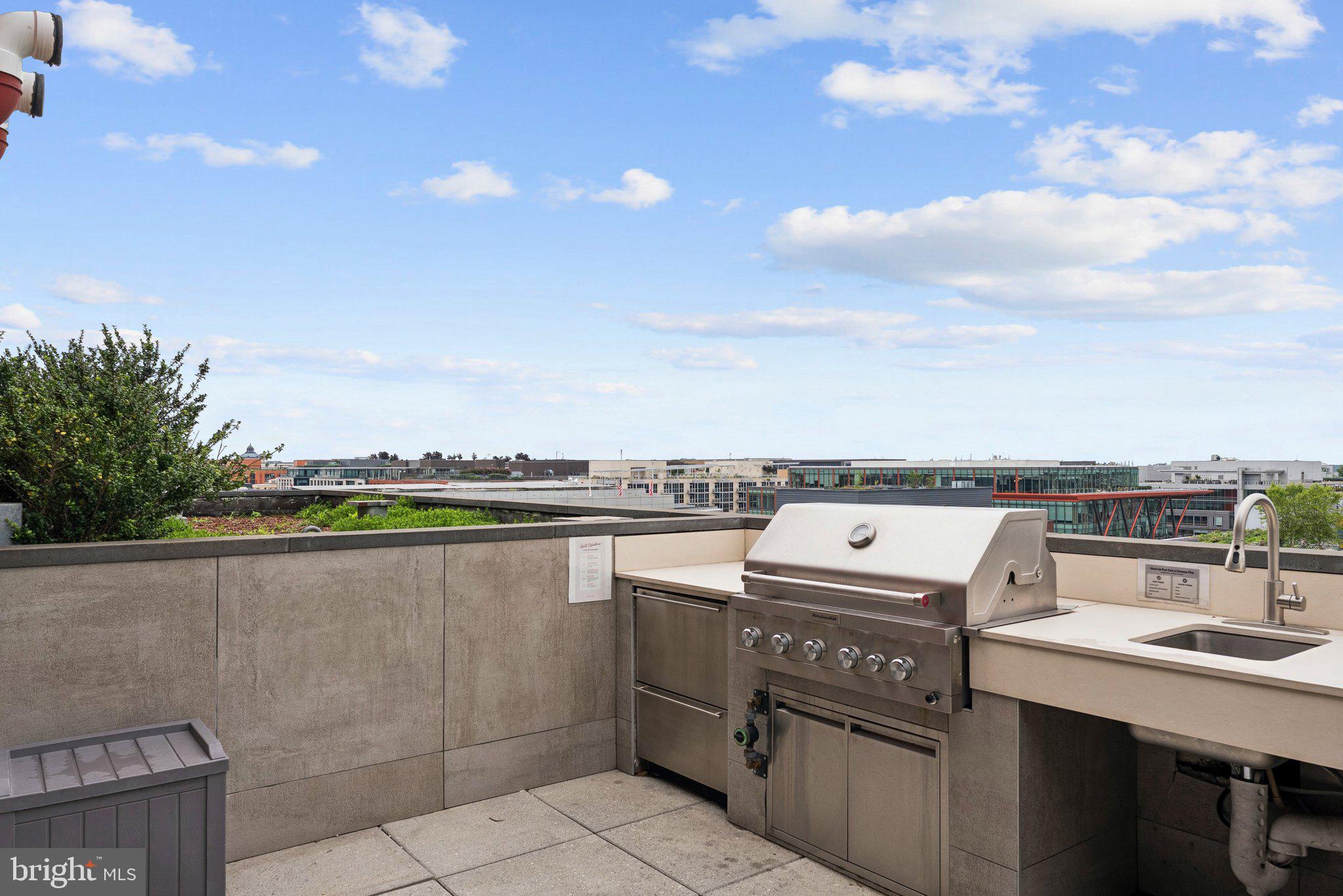 1211 VAN STREET SE 913