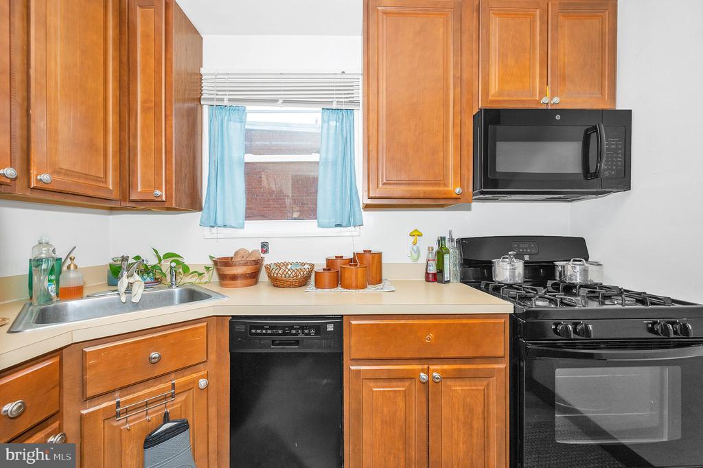 109 WEBSTER STREET NE