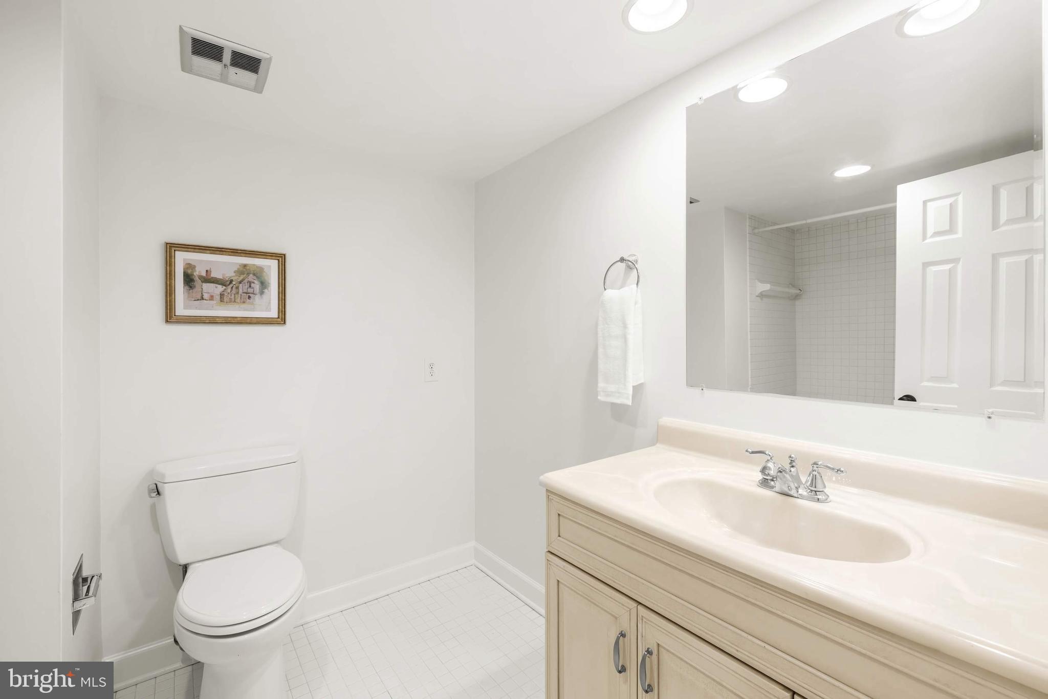 22 15TH STREET NE 22