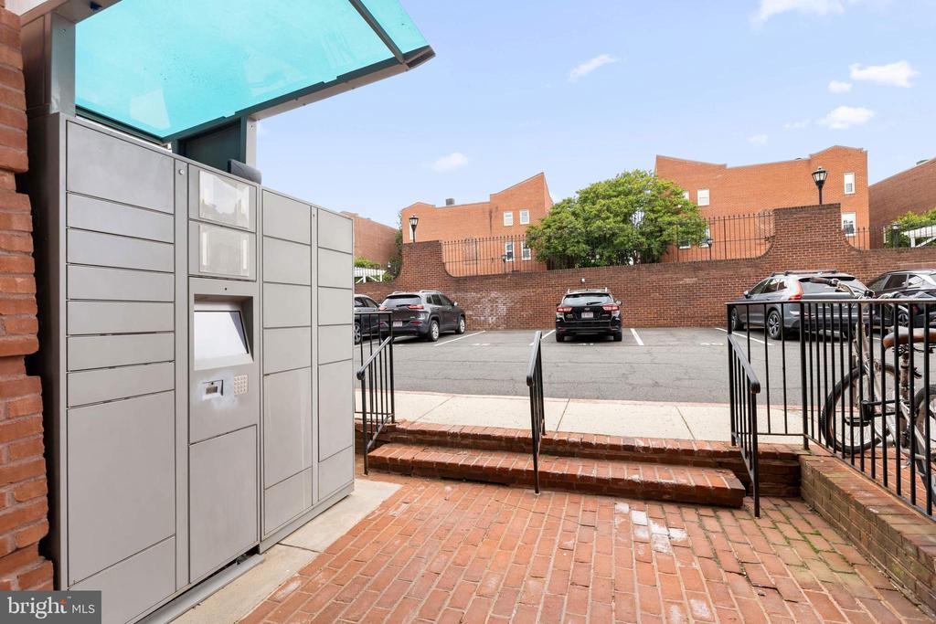 22 15TH STREET NE 22