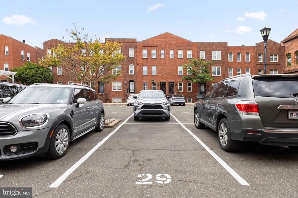 22 15TH STREET NE 22